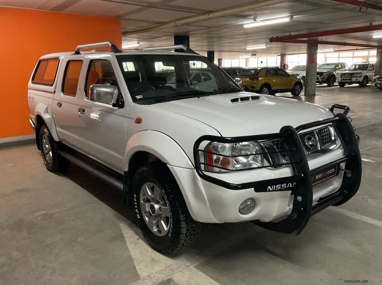 2019 Nissan Hardbody Np300 2.5 TDI 4x4 Pick Up Double Cab pictures