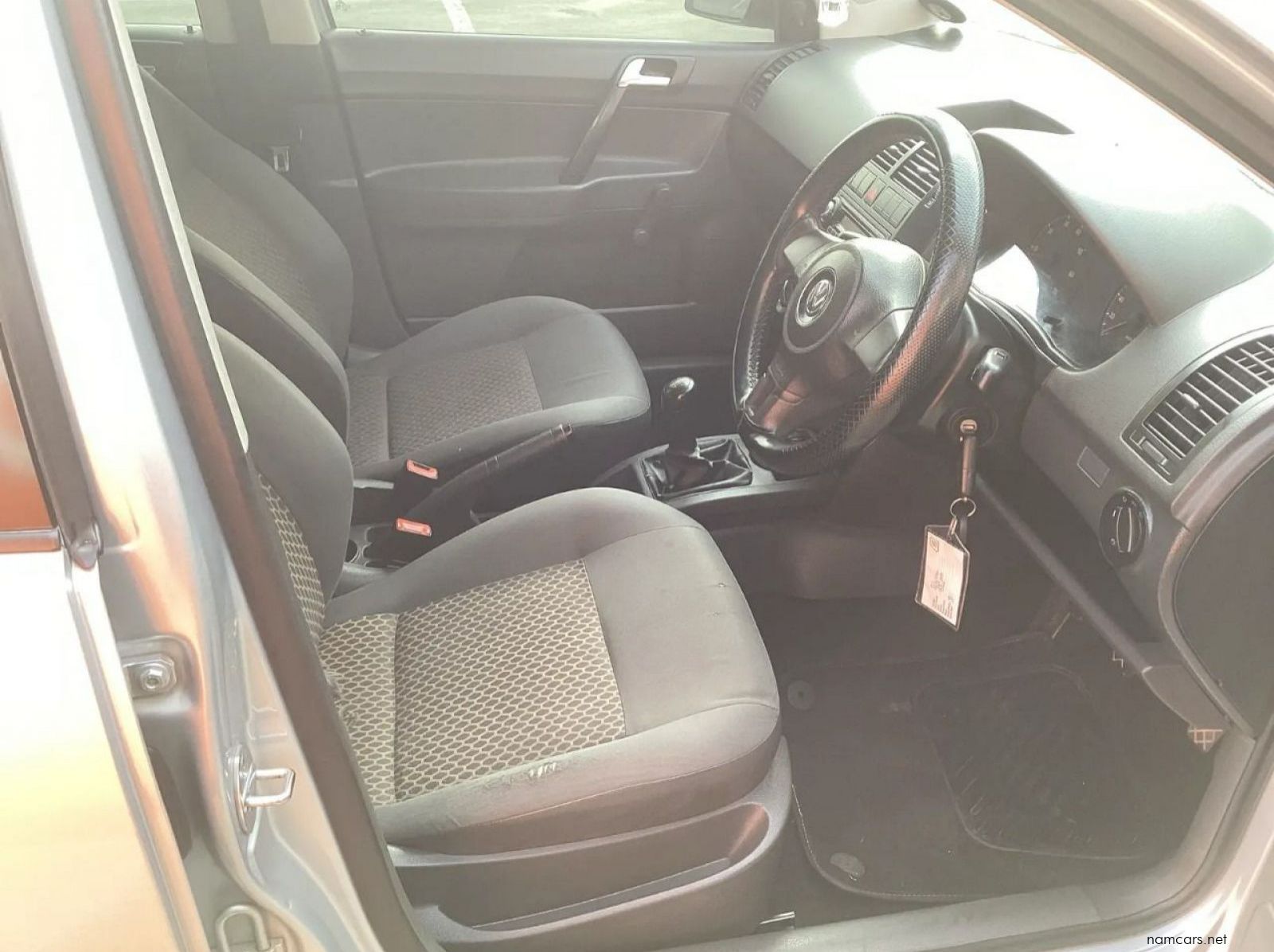 2012 Volkswagen Polo Vivo 1.6 Trendline pictures