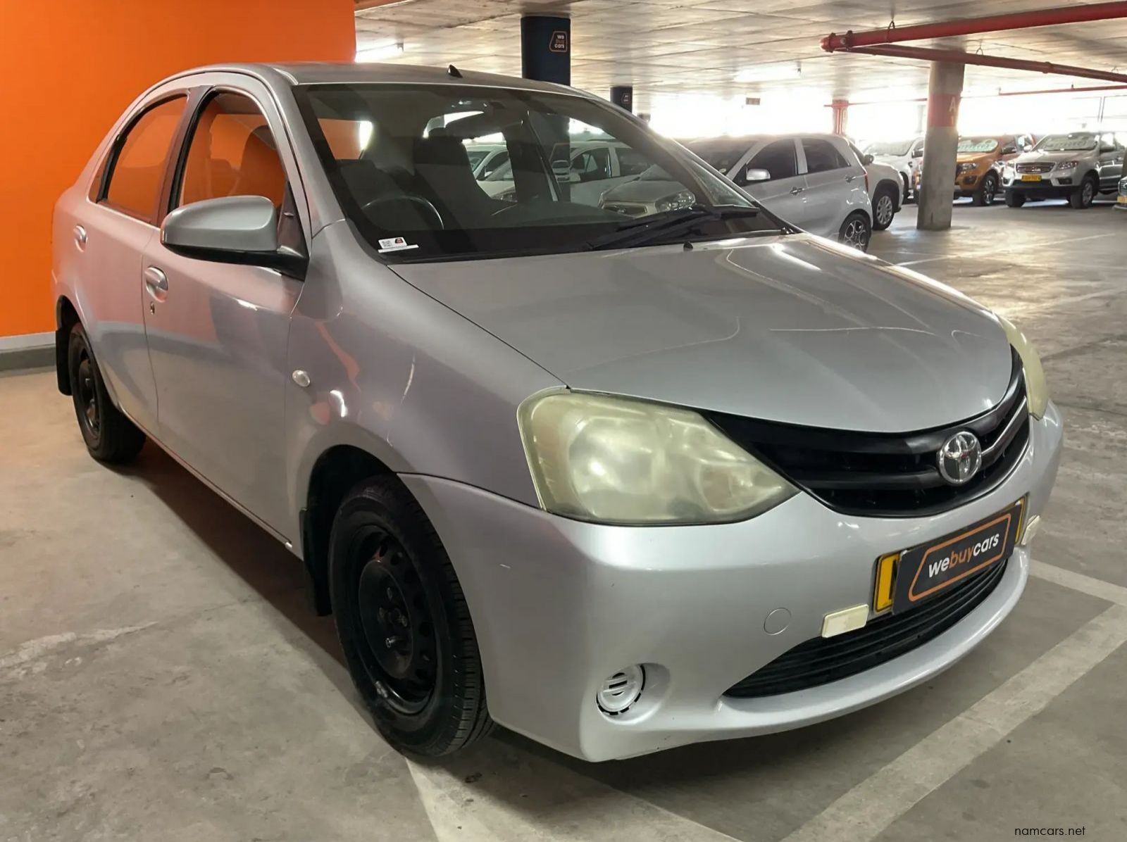 2015 Toyota Etios 1.5 XI pictures