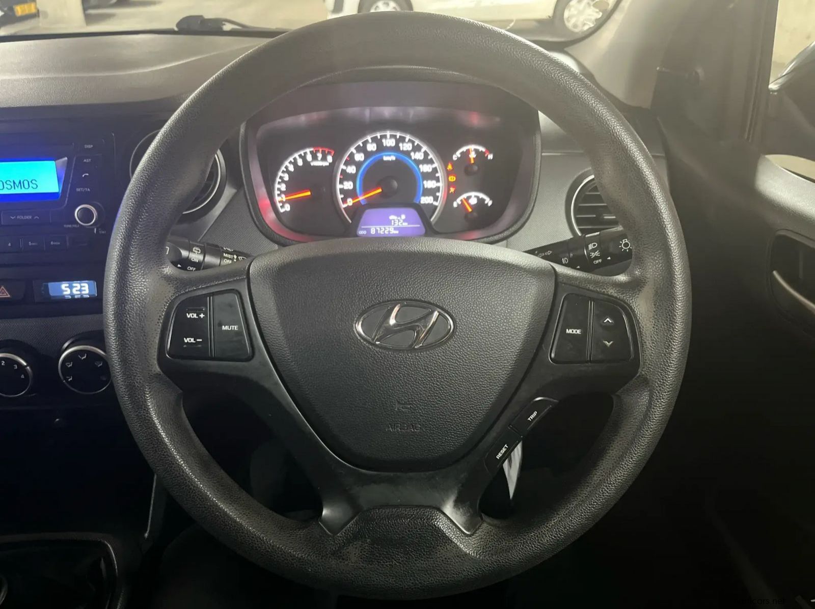 2015 Hyundai Grand i10 1.25 Fluid pictures