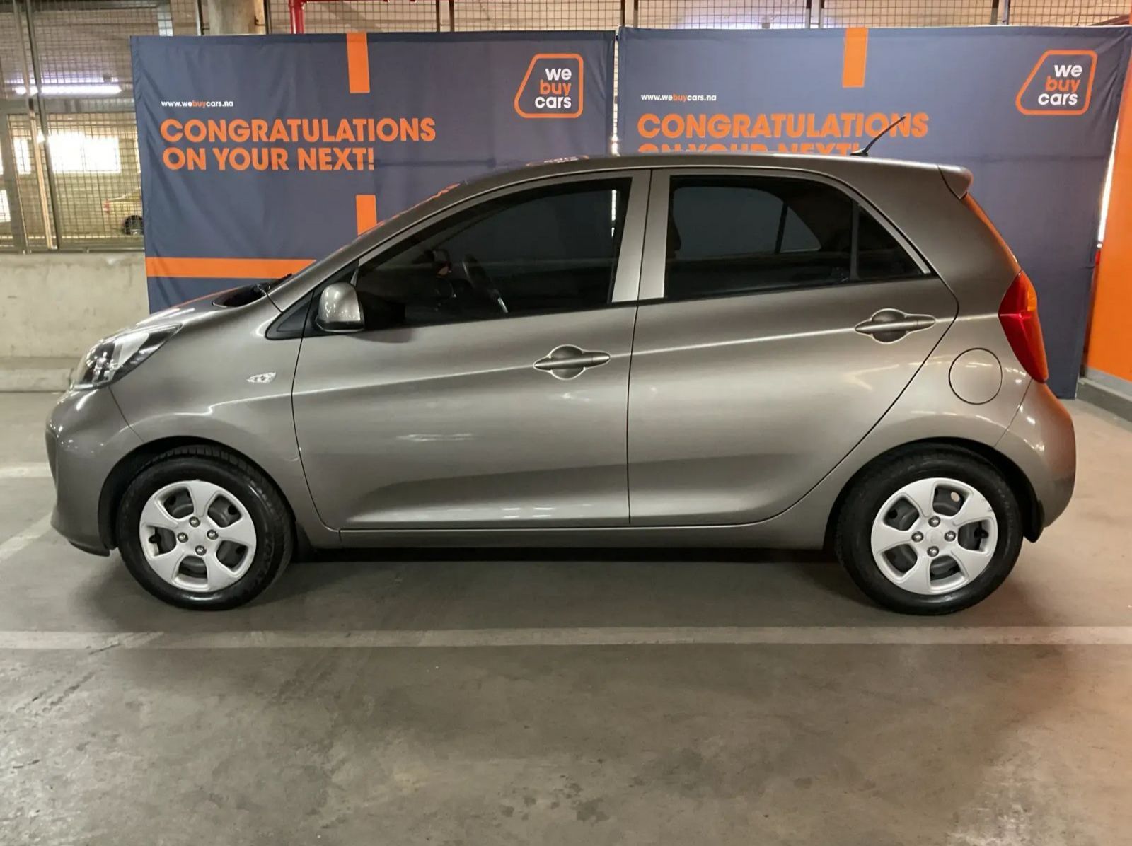 2016 Kia Picanto 1.0 LX pictures