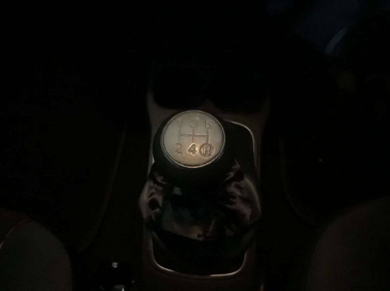 2021 Toyota Agya 1.0 pictures