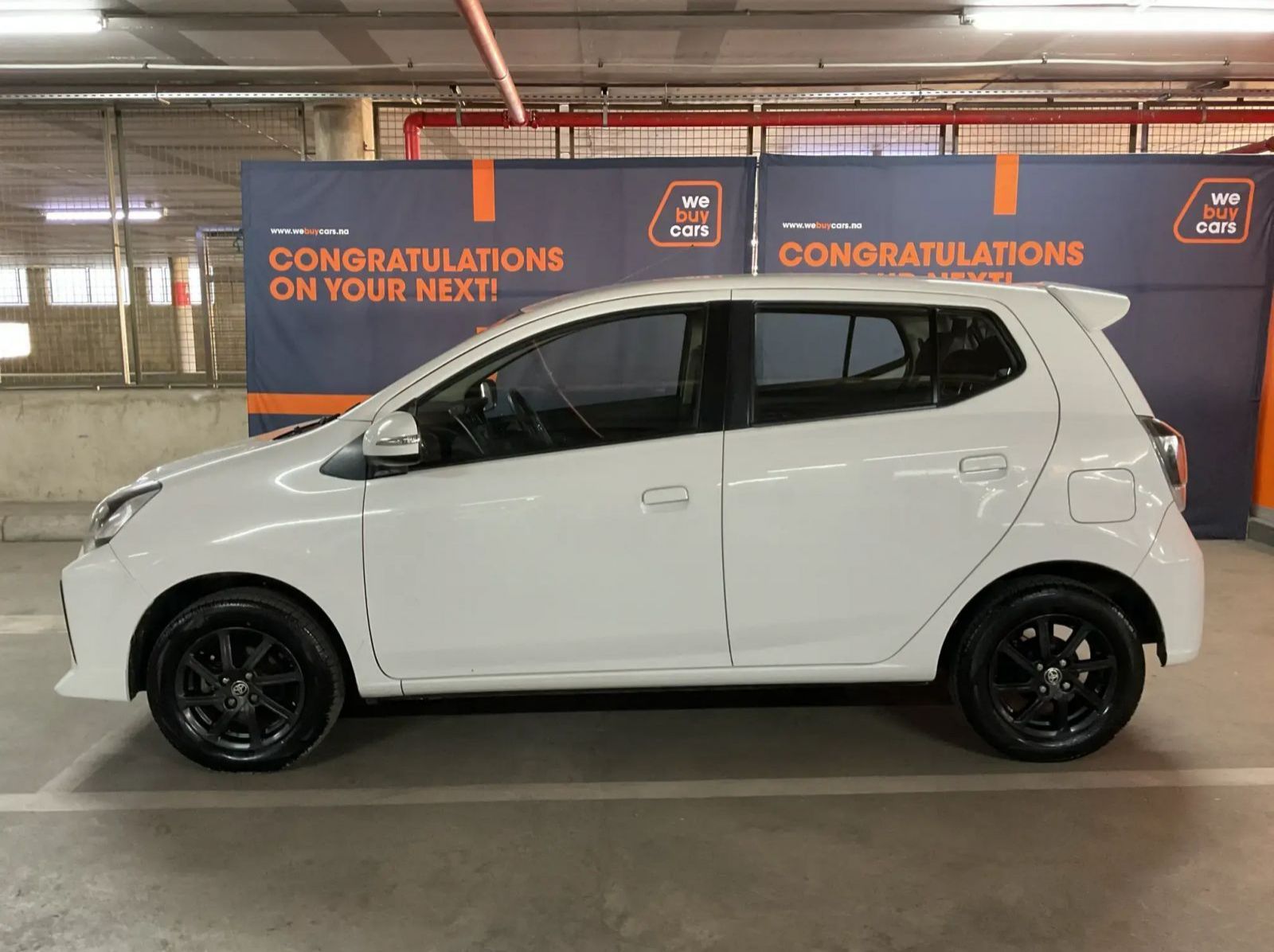 2021 Toyota Agya 1.0 pictures