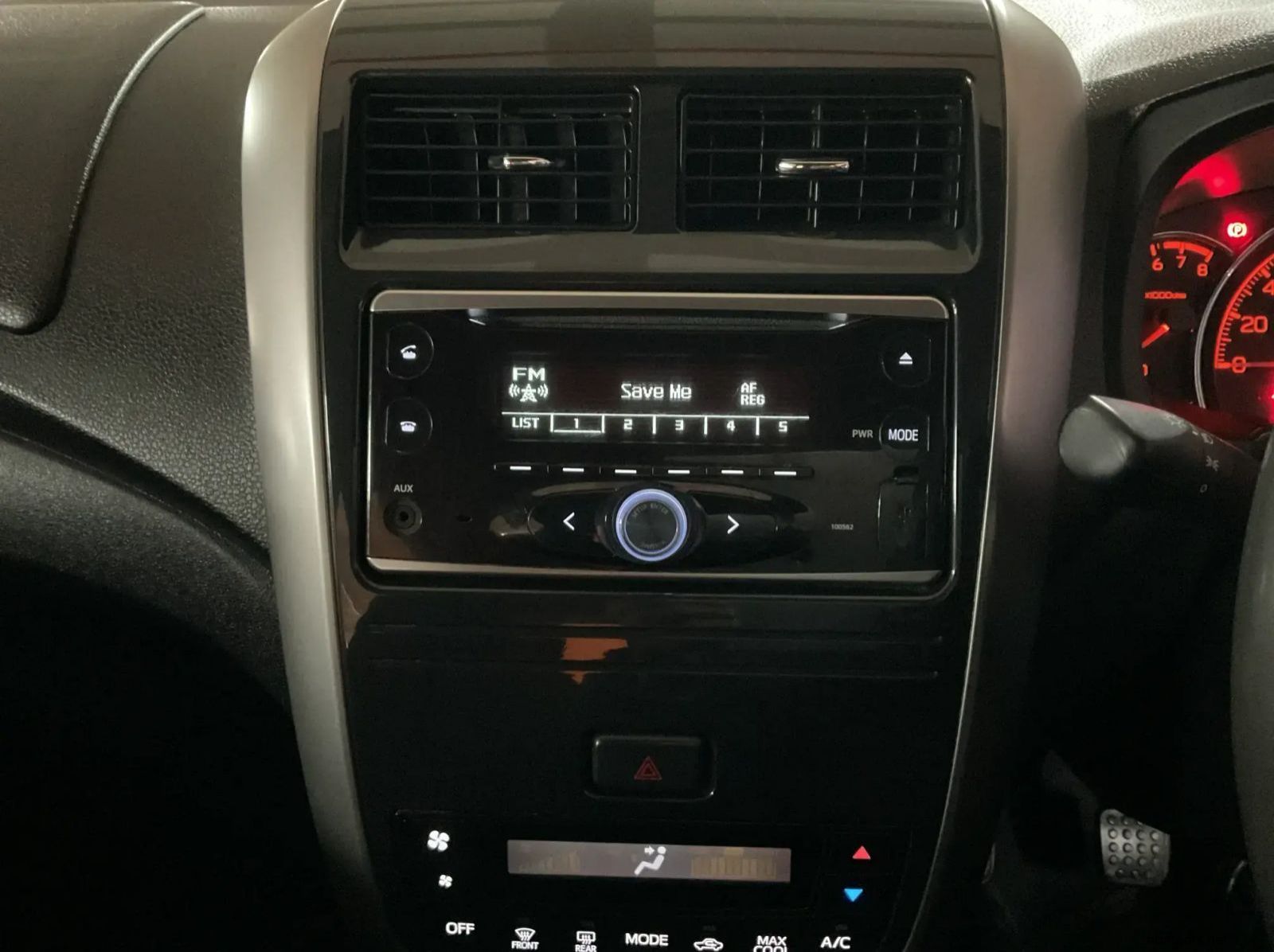 2021 Toyota Agya 1.0 pictures