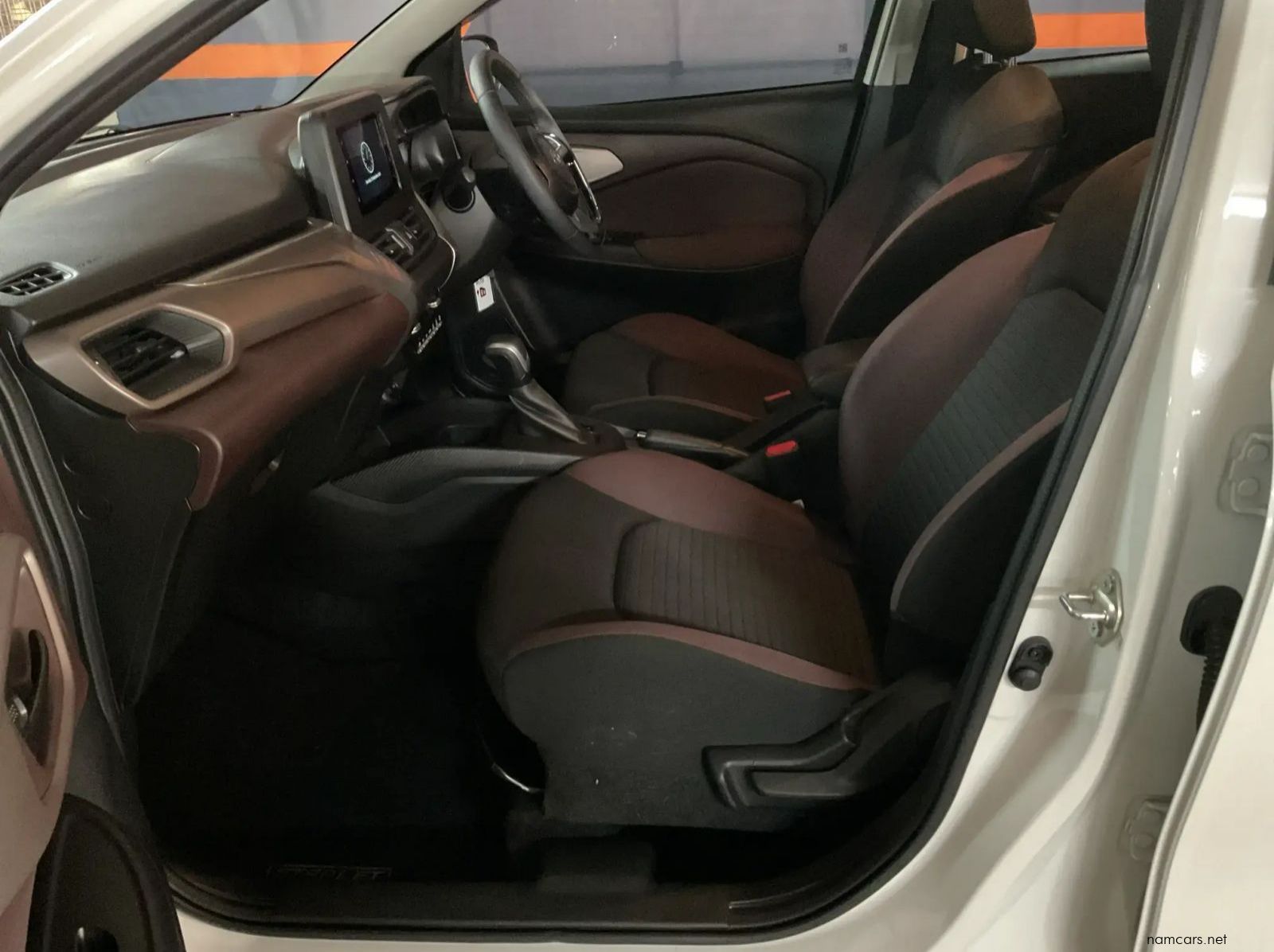 2024 Toyota Starlet Cross 1.5xs Auto pictures