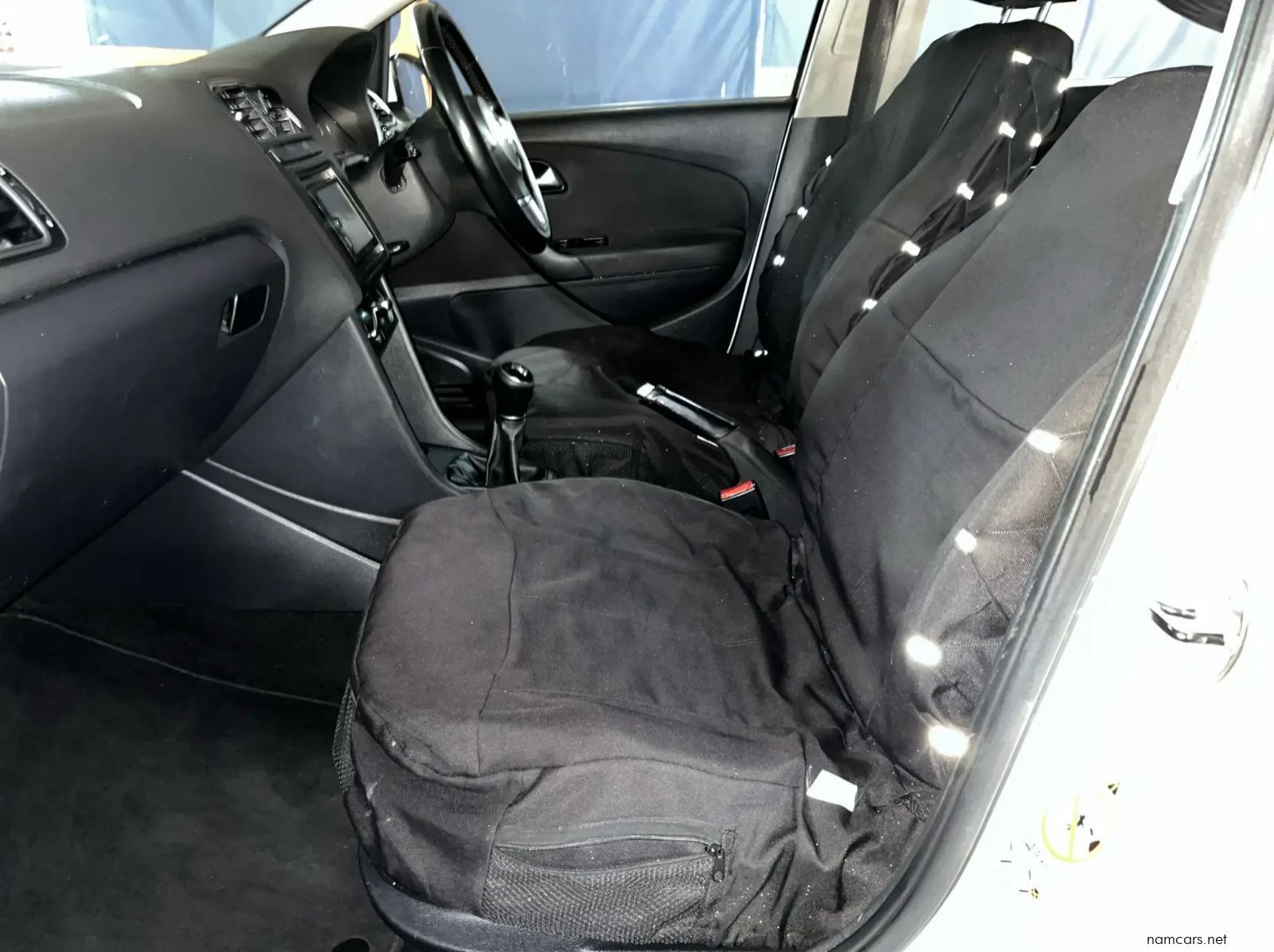 2013 Volkswagen Polo 1.4 Comfortline 5-Door pictures