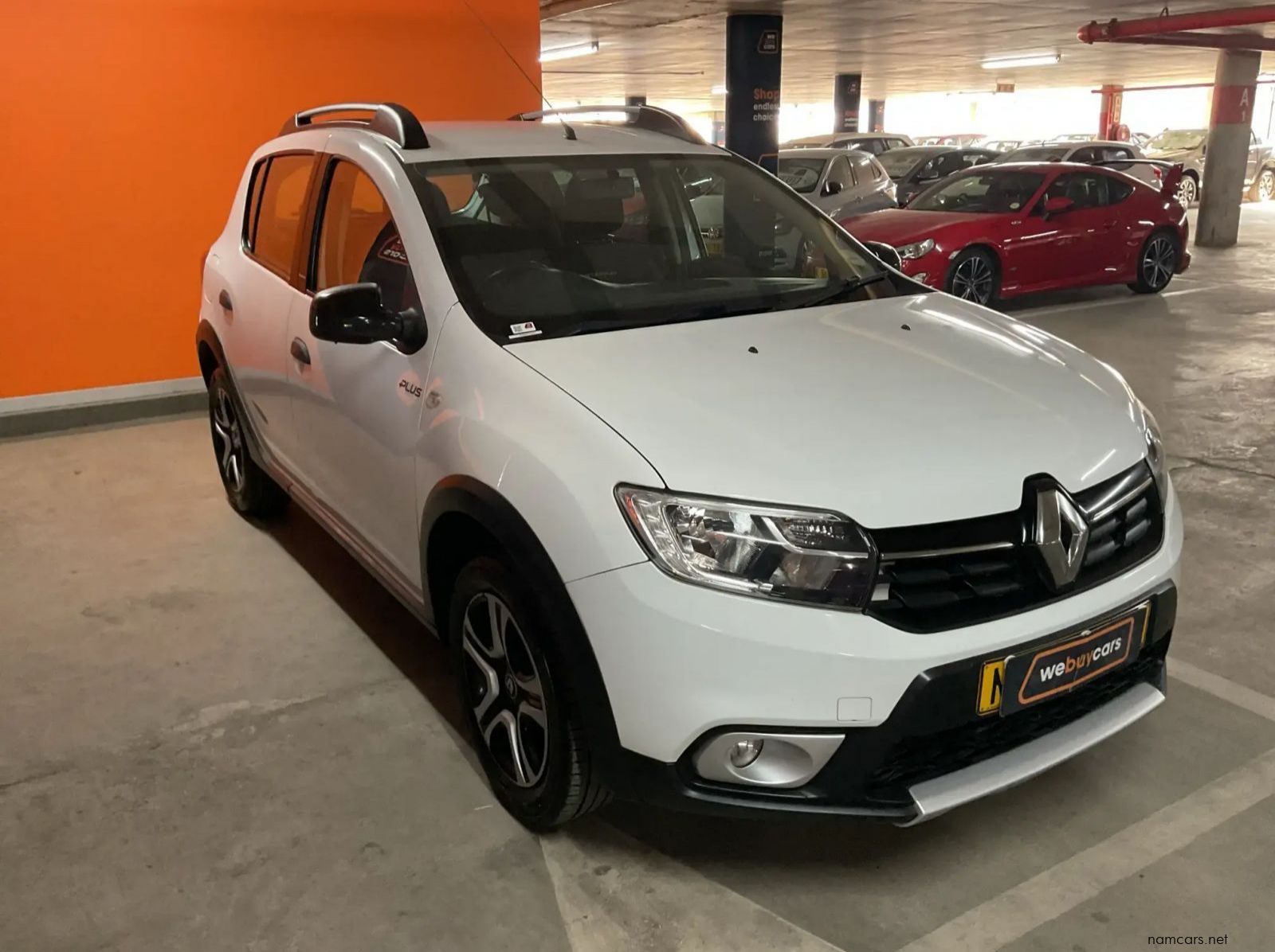 2018 Renault Sandero 900t Stepway Plus/techroad pictures