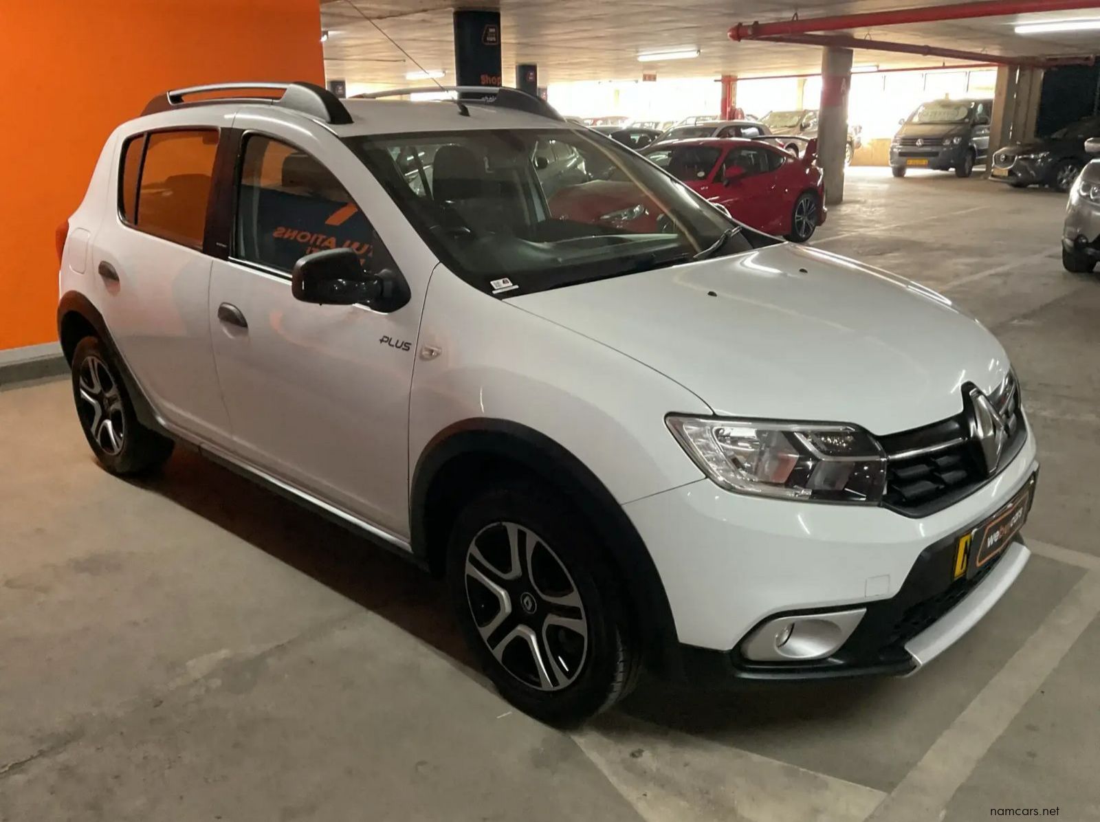2018 Renault Sandero 900t Stepway Plus/techroad pictures