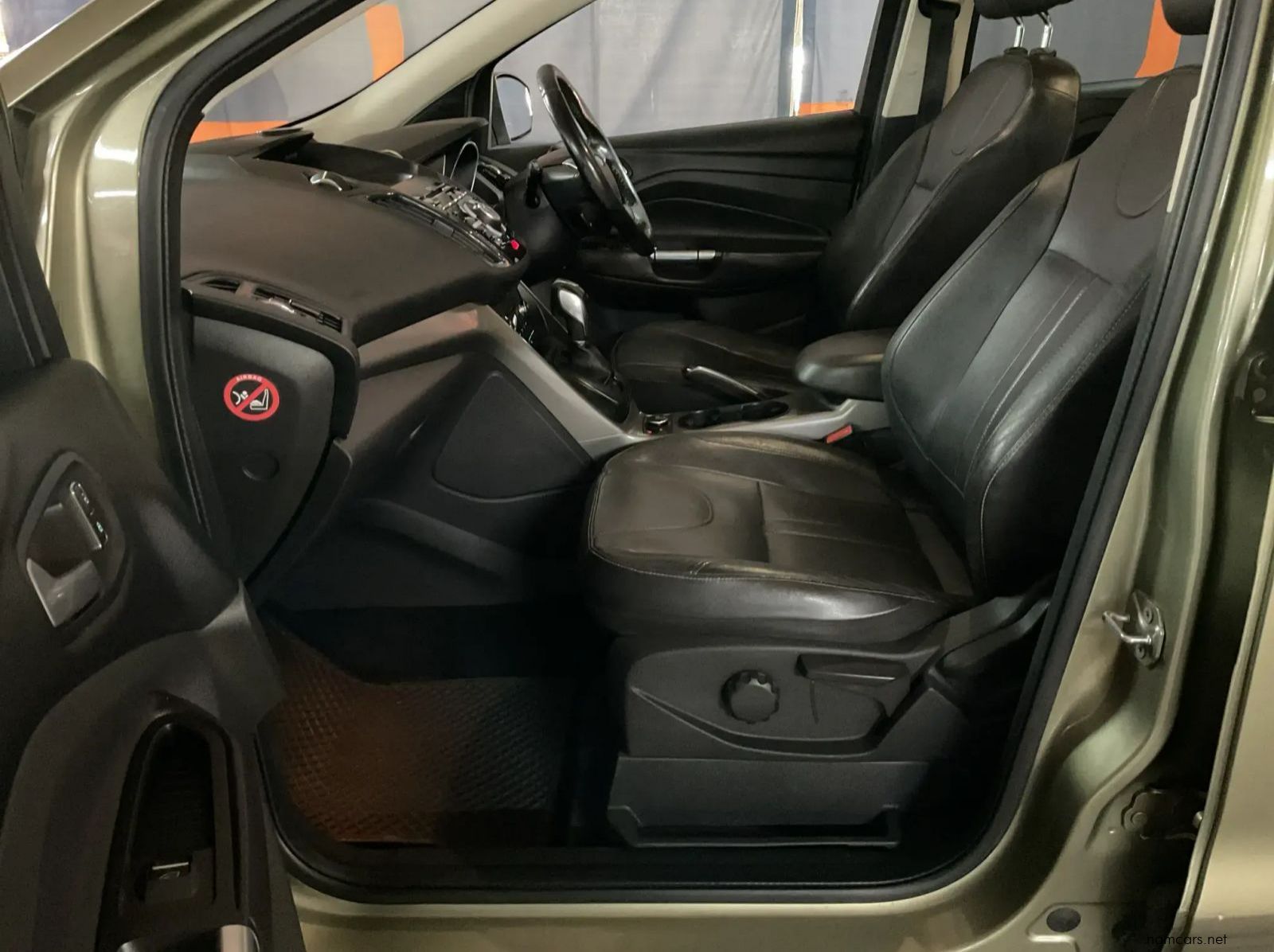 2015 Ford Kuga 2.0 TDCi Titanium AWD Powershift pictures