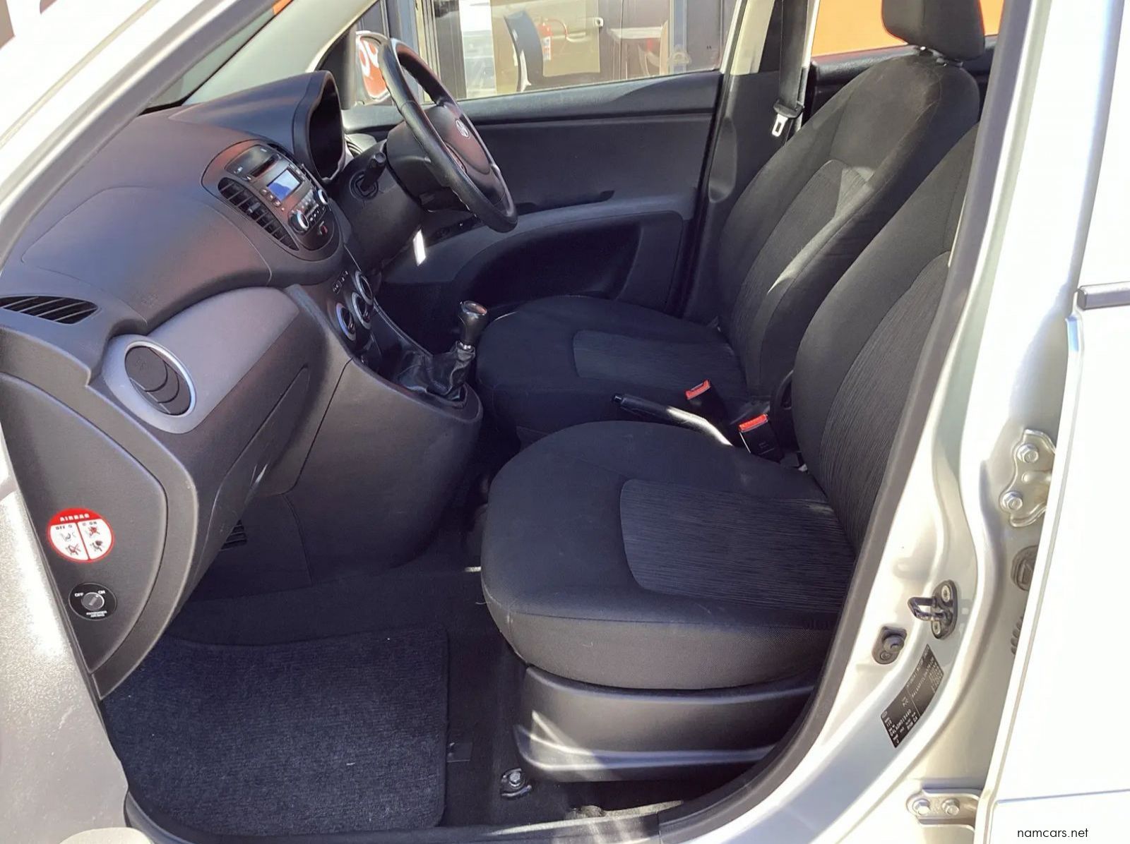 2014 Hyundai i10 1.25 Gls/fluid pictures