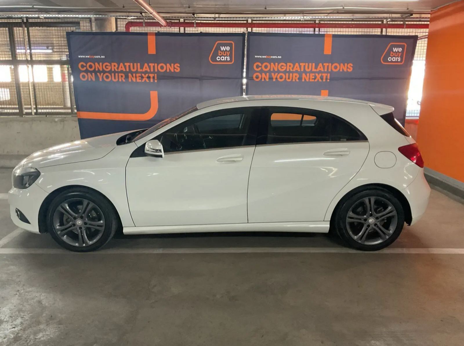 2015 Mercedes-Benz A Class A 180 BE Auto pictures