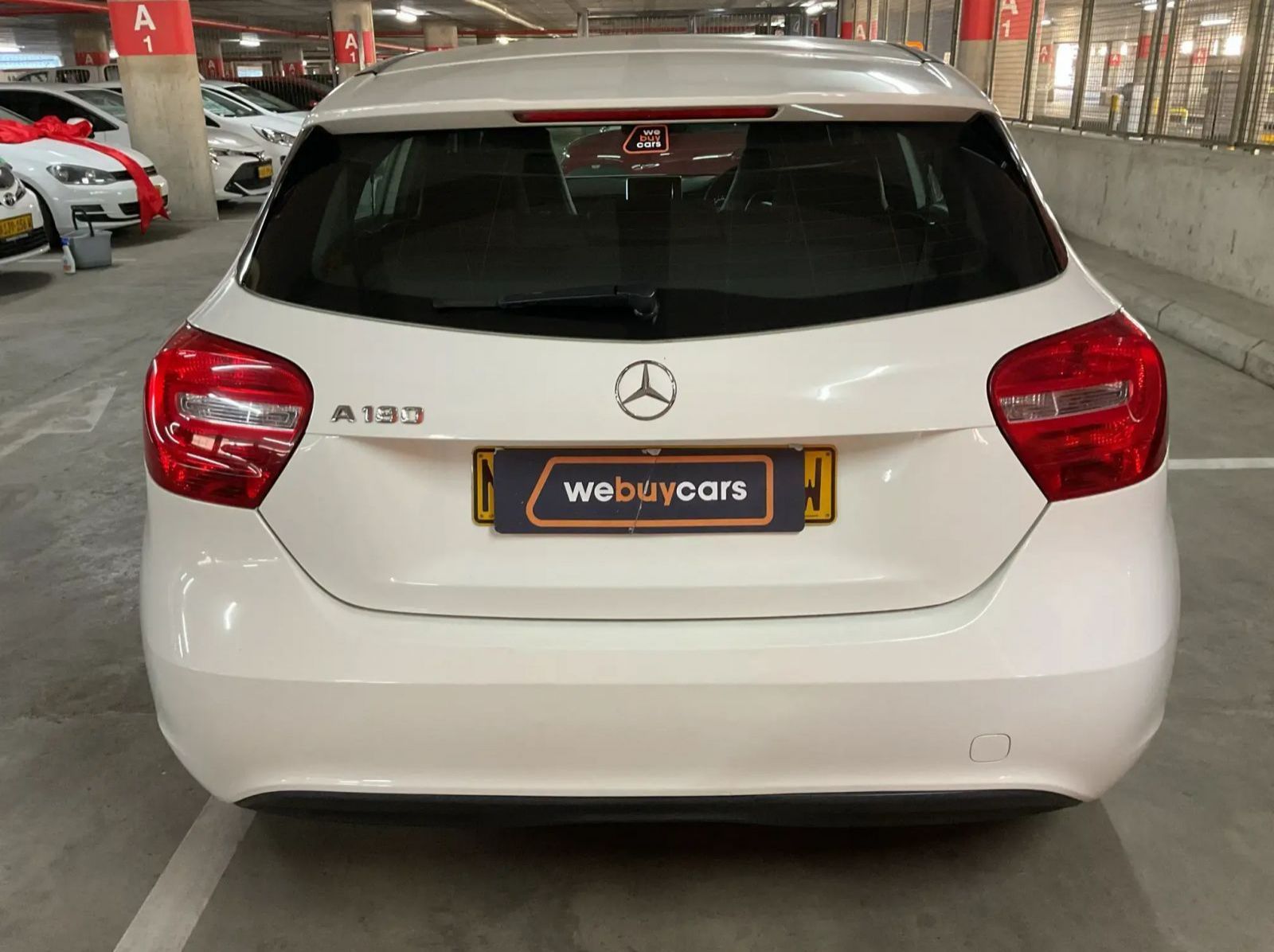 2015 Mercedes-Benz A Class A 180 BE Auto pictures