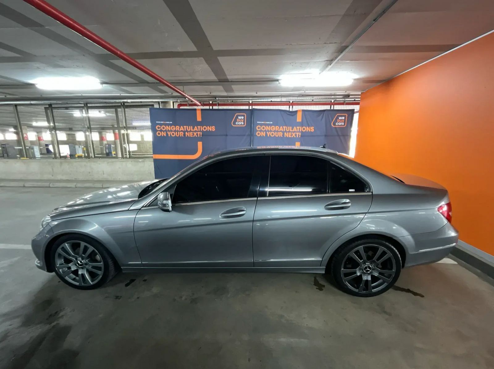 2013 Mercedes-Benz C Class Sedan C250 BE Avantgarde Auto pictures