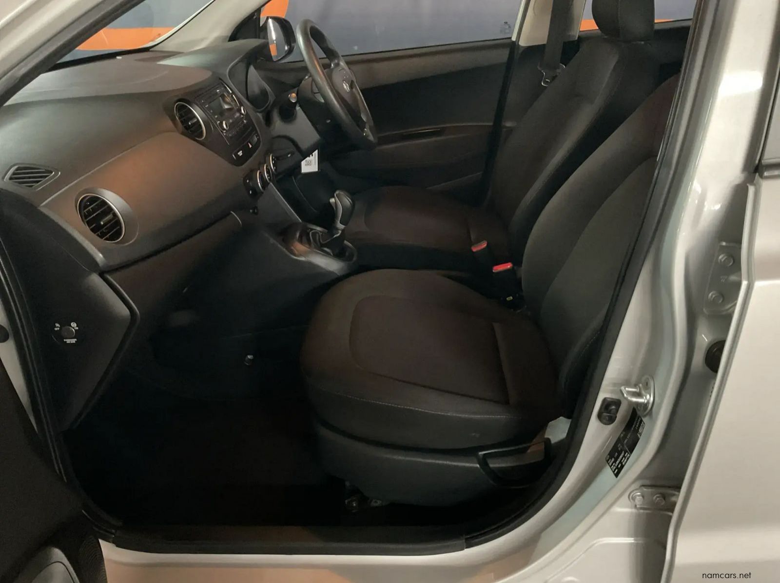 2017 Hyundai Grand i10 1.25 Motion Auto pictures