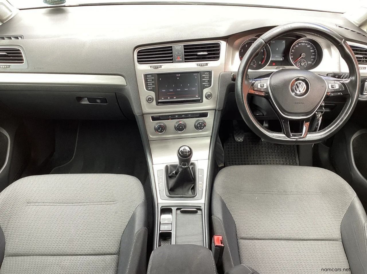 2015 Volkswagen Volkswagen Golf 7 1.4 TSI Comfortline pictures