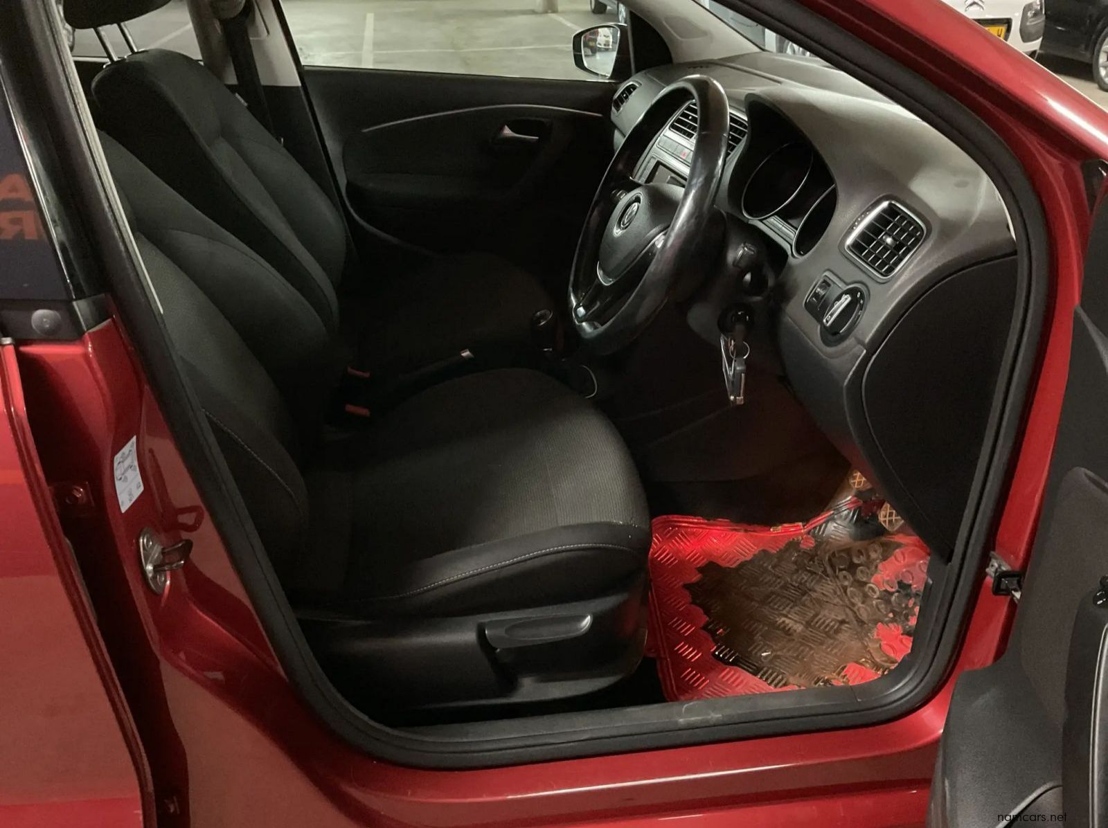 2017 Volkswagen Polo 1.2 TSI Highline (81 KW) pictures