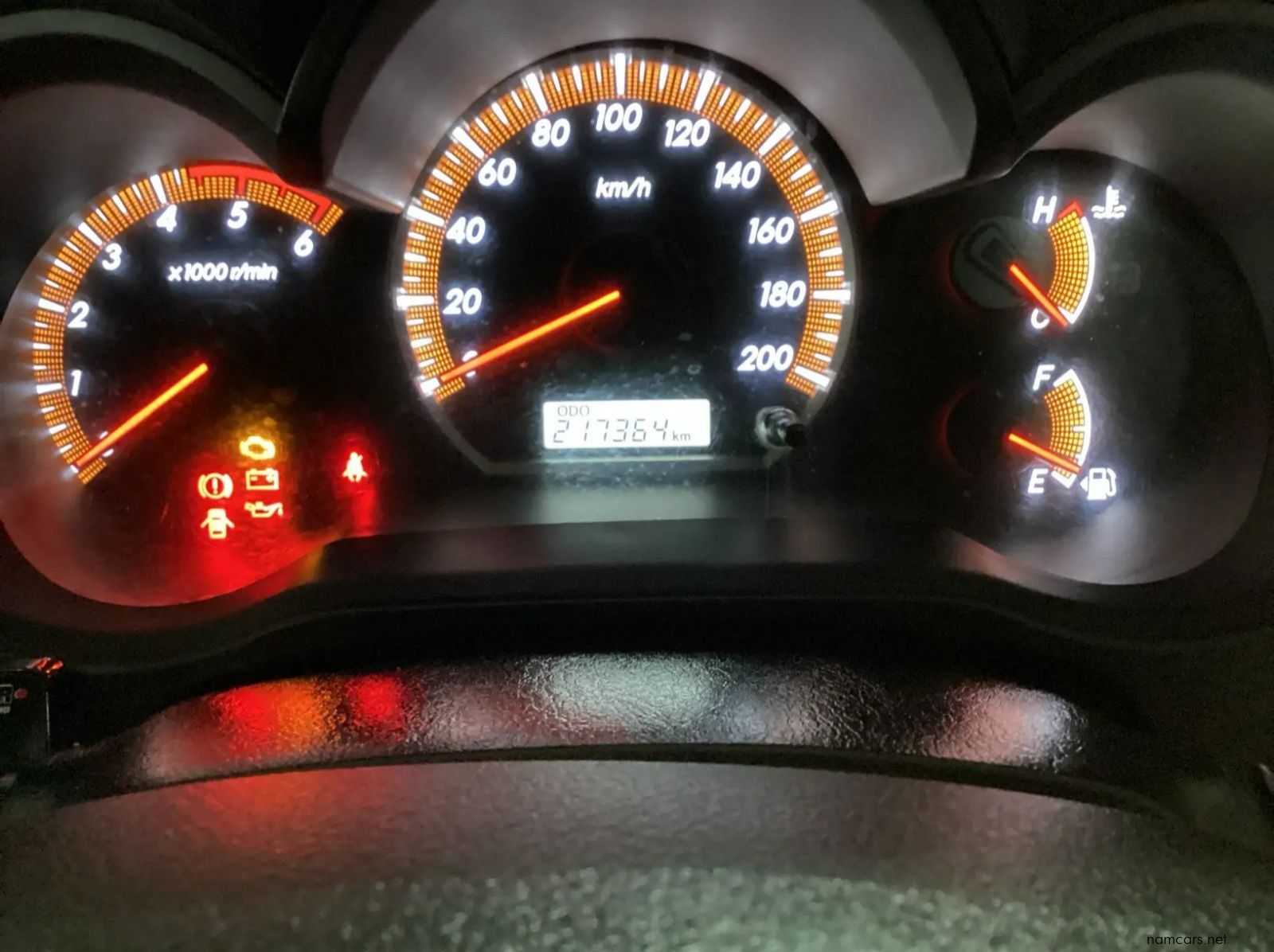 2015 Toyota Hilux 3.0 D-4d Legend 45 4x4 Pick Up Double Cab pictures