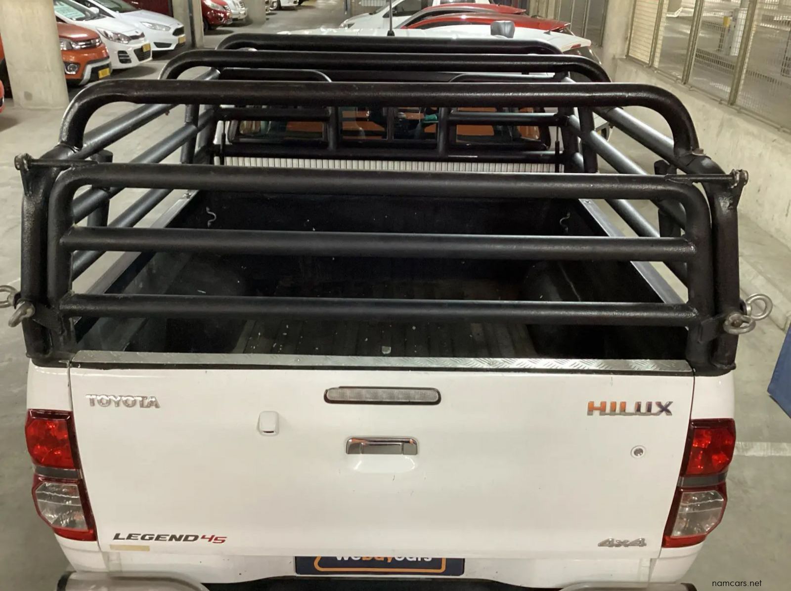 2015 Toyota Hilux 3.0 D-4d Legend 45 4x4 Pick Up Double Cab pictures