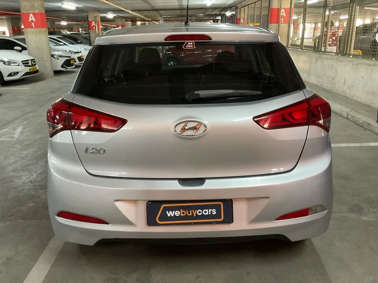 2016 Hyundai i20 1.2 Motion pictures