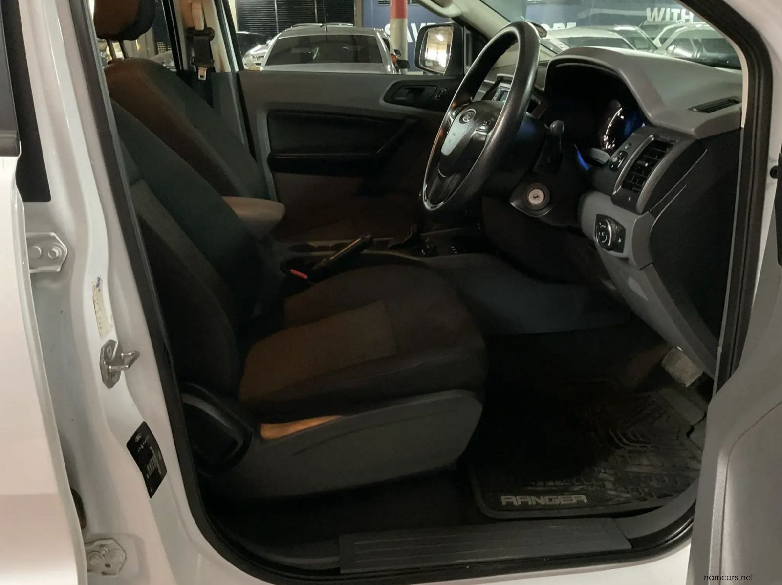 2017 Ford Ranger 2.2tdci XL 4x4 Auto Pick Up Double Cab pictures