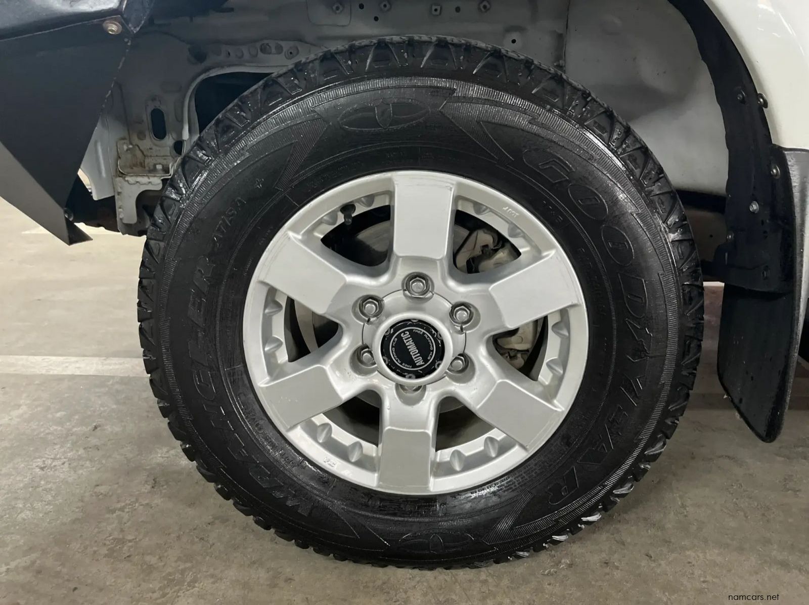 2017 Nissan Hardbody Np300 2.5 TDI Hi-Rider Pick Up Double Cab pictures