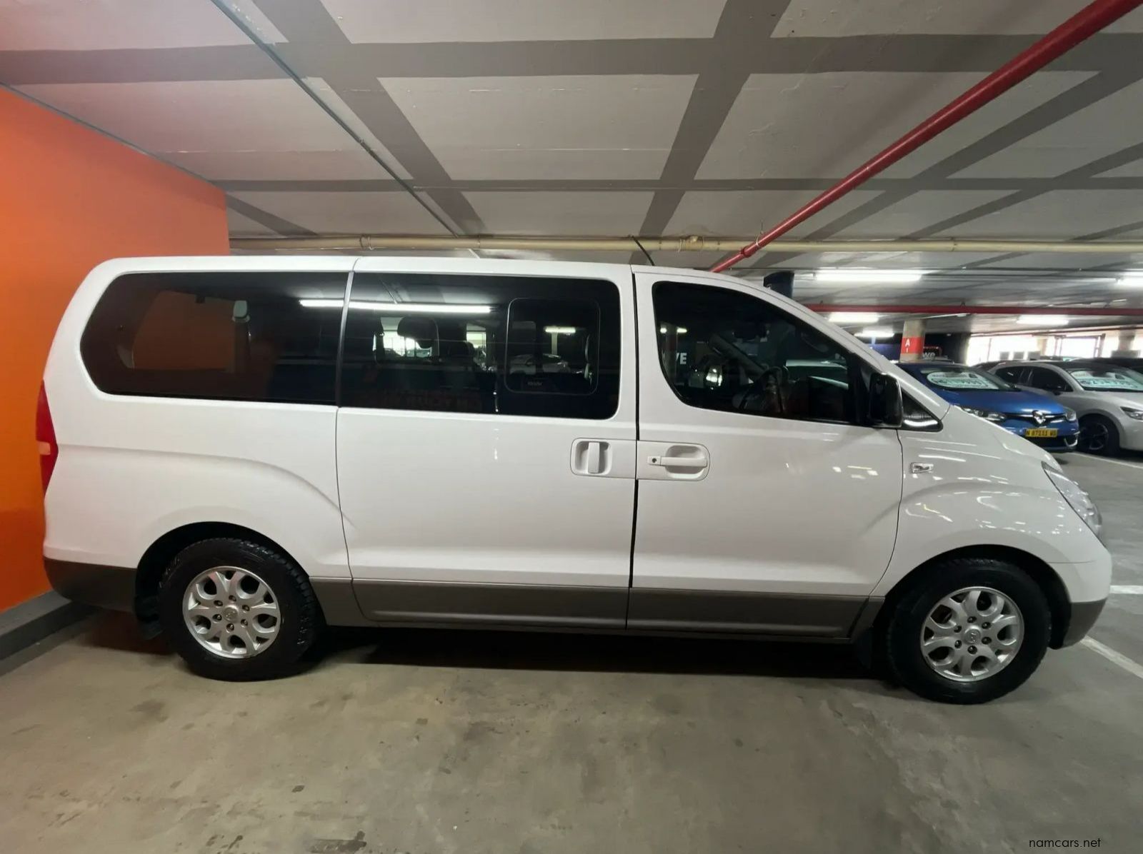 2015 Hyundai H-1 2.5 CRDi (vgt) Wagon Auto pictures