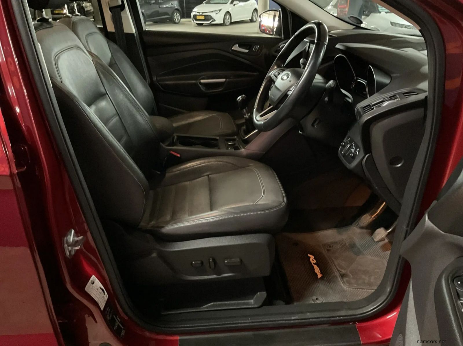 2019 Ford Kuga 1.5 TDCi Ambiente pictures