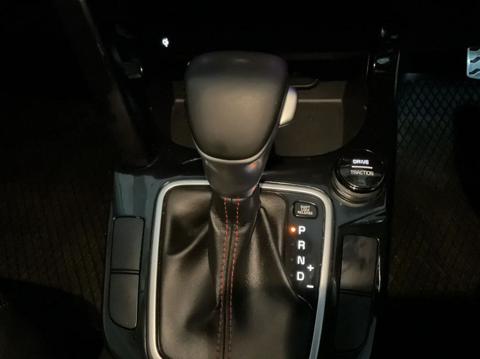 2022 Kia Seltos 1.4T DCT Gt-Line pictures