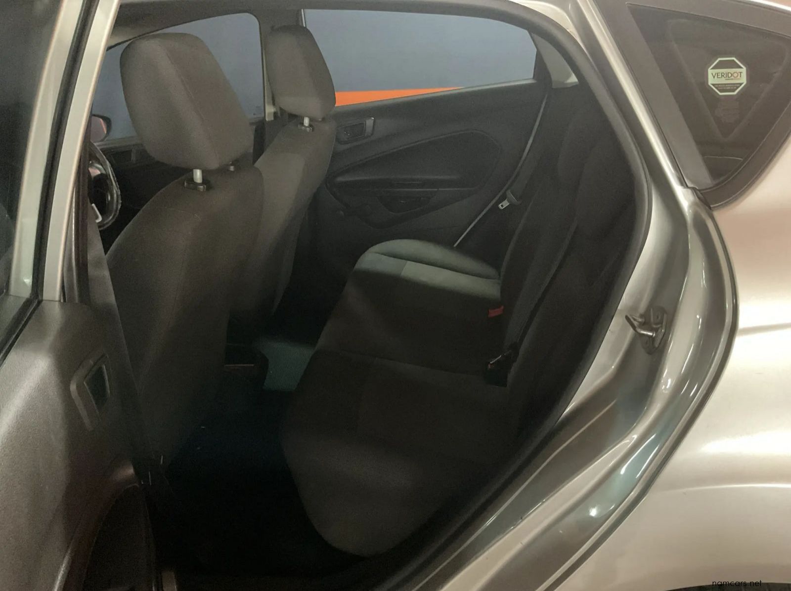 2016 Ford Fiesta 1.0 EcoBoost Ambiente Powershift 5-Door pictures