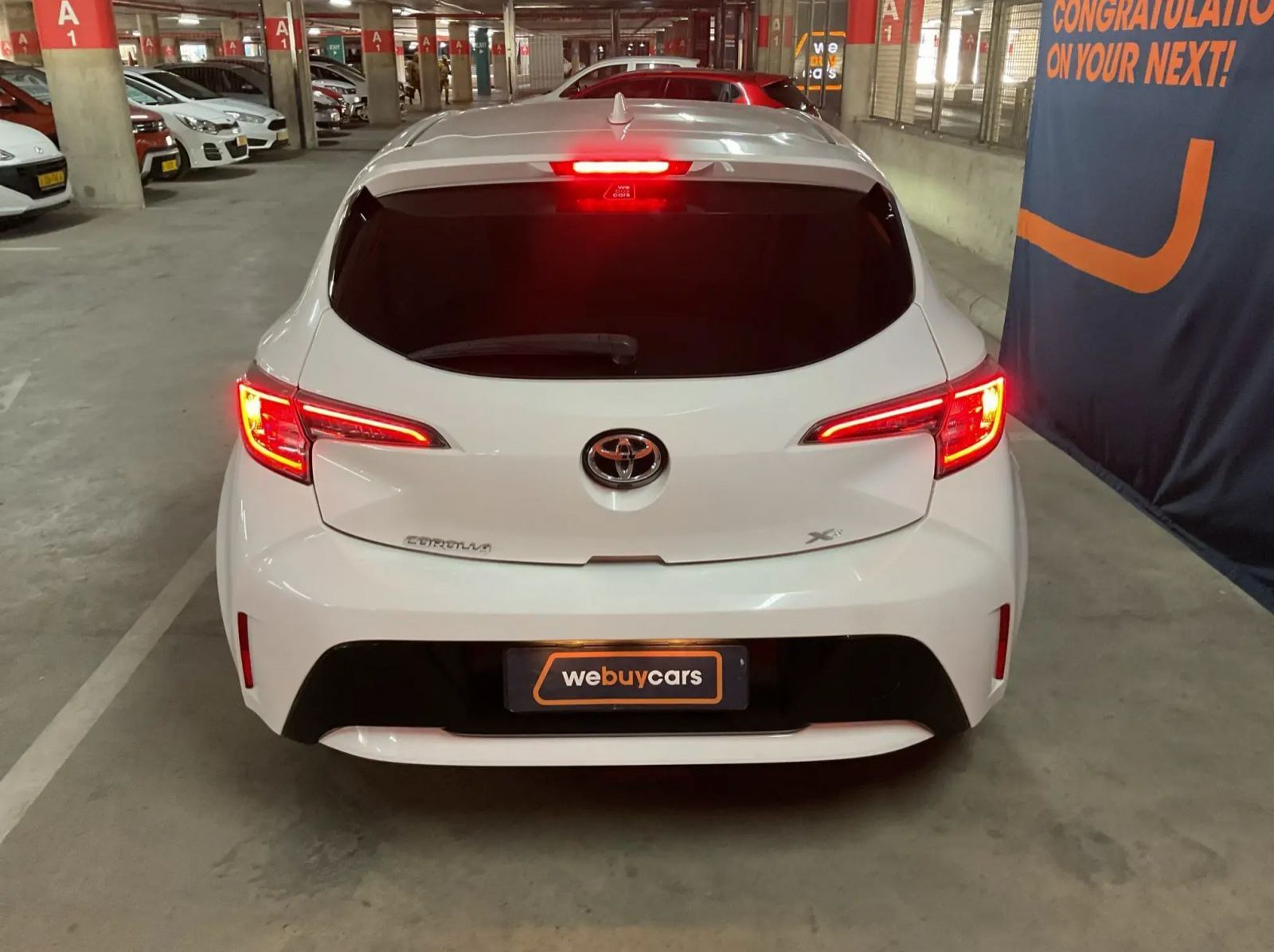 2020 Toyota Corolla 1.2T XS (5dr) pictures