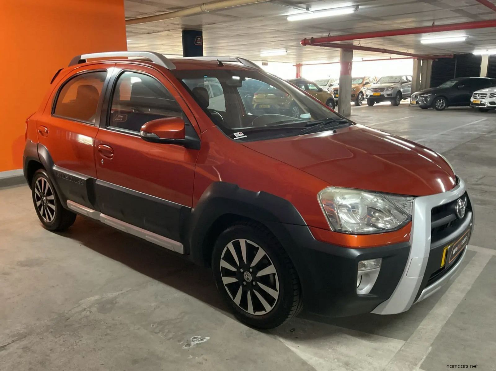 2016 Toyota Etios Cross 1.5 XS 5-Door pictures
