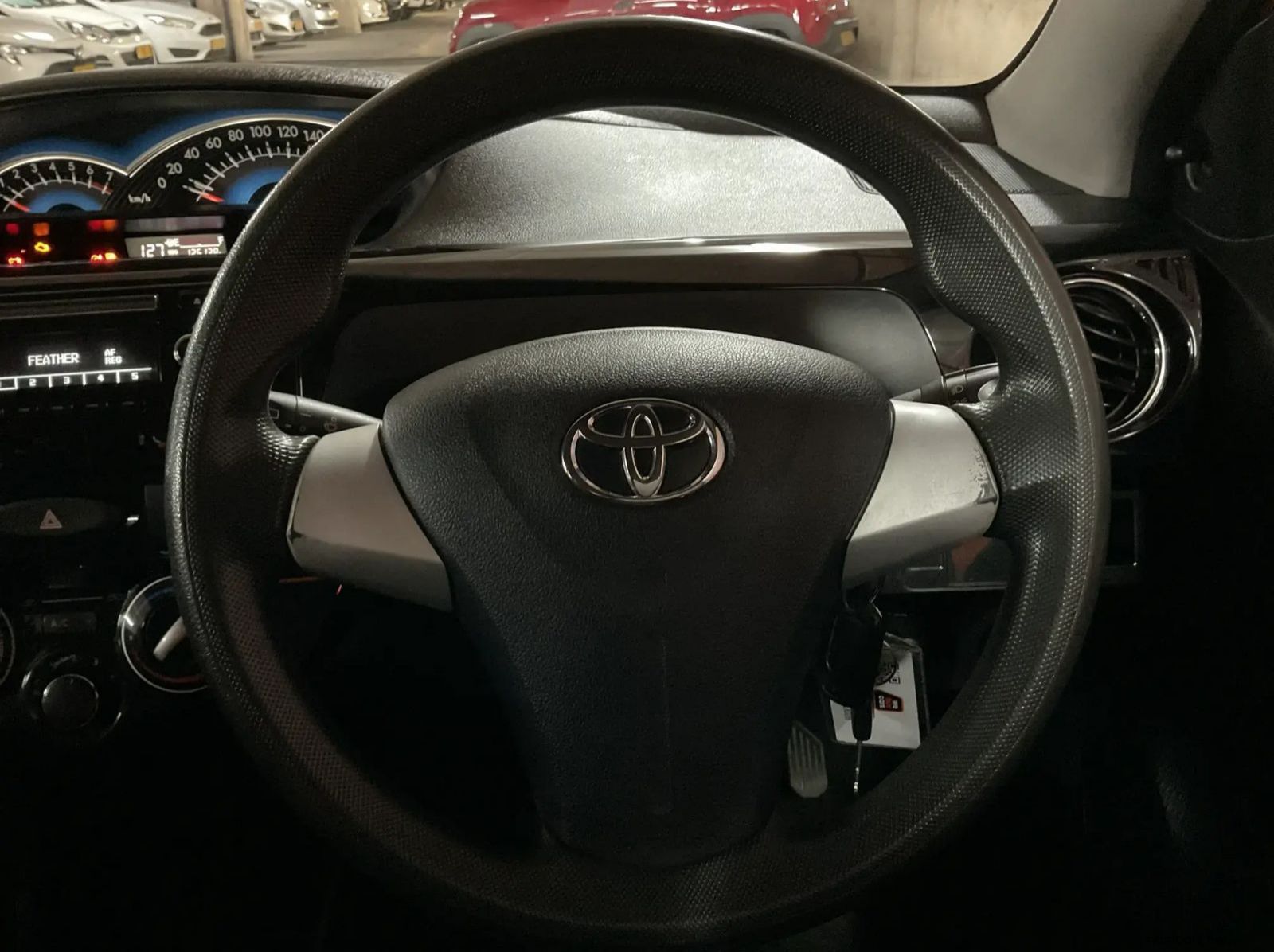 2016 Toyota Etios Cross 1.5 XS 5-Door pictures