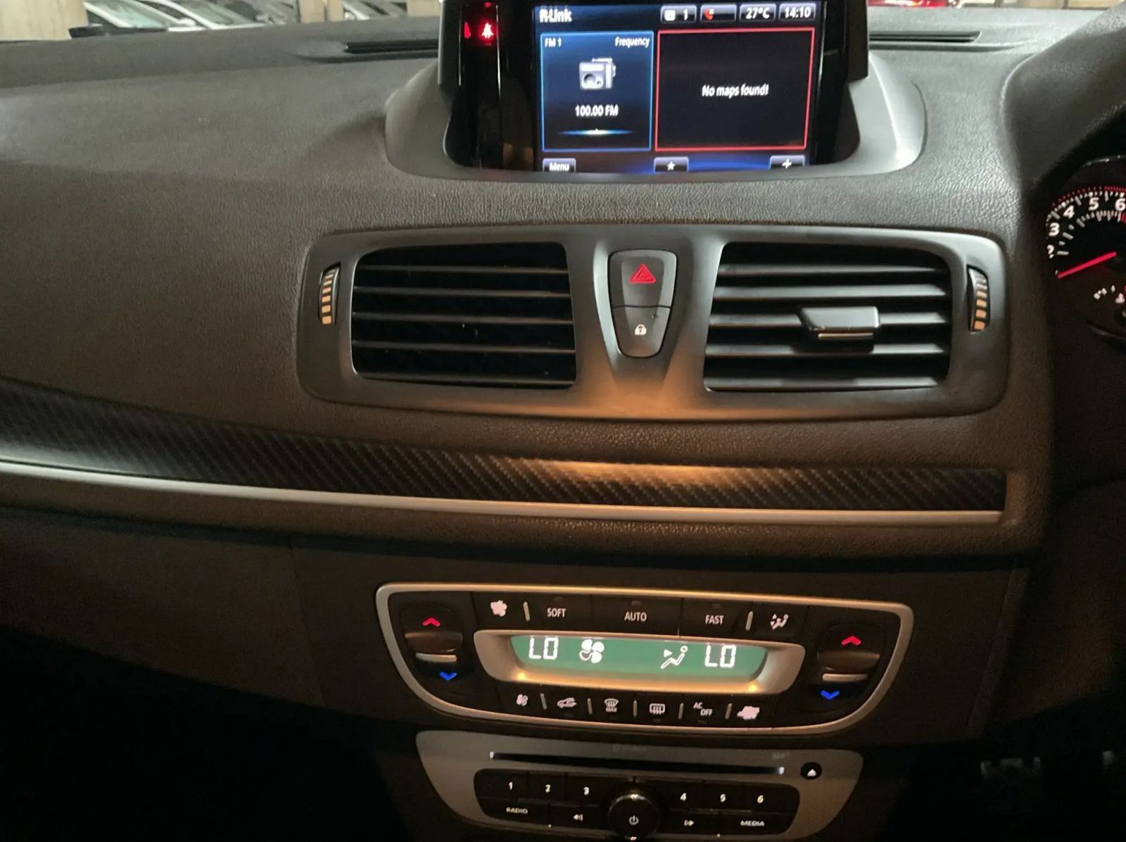 2016 Renault Megane III 2.0T GT Coupe 3-Door pictures