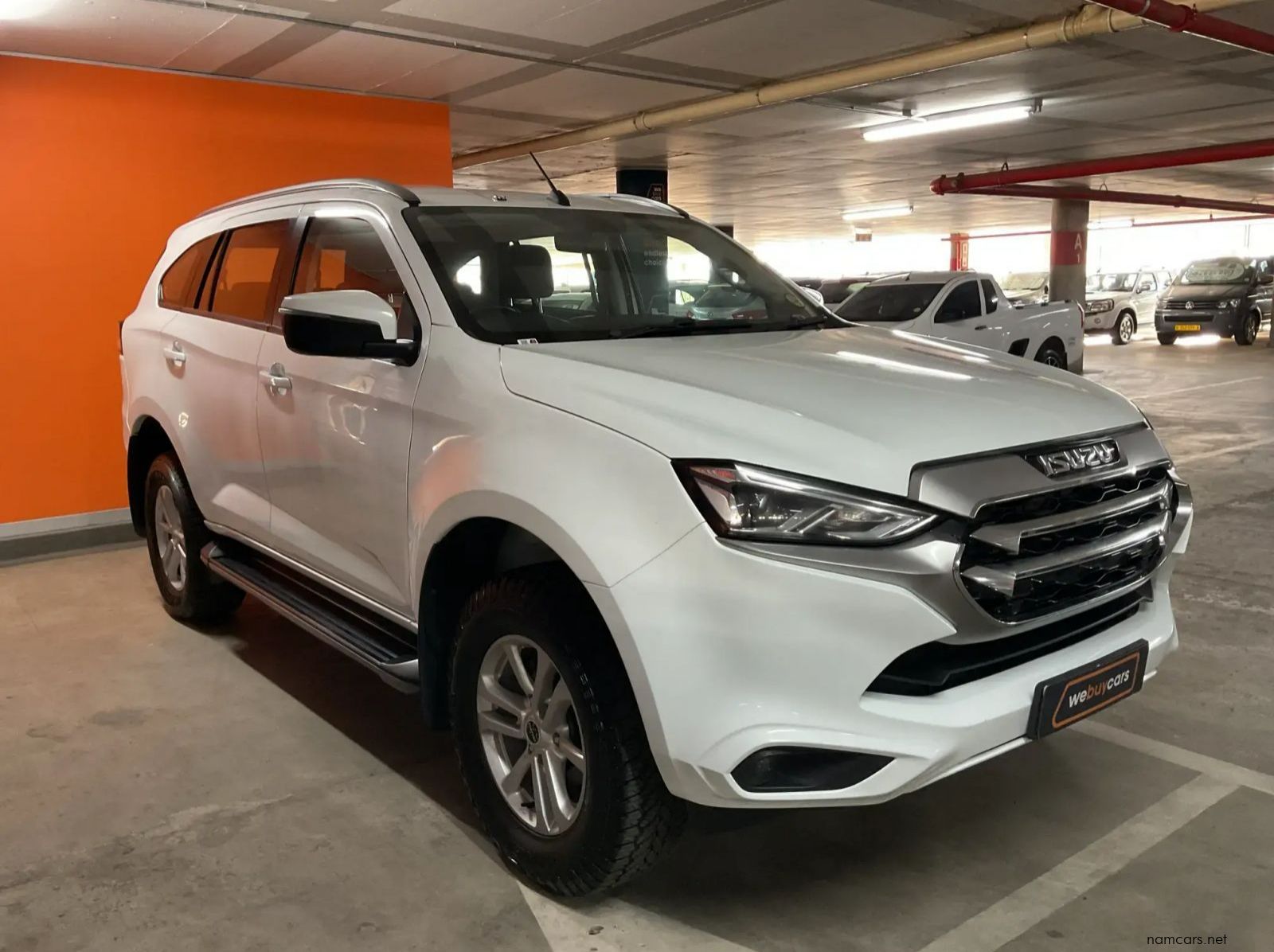 2022 Isuzu MU-X 3.0d LS 4x4 Auto pictures