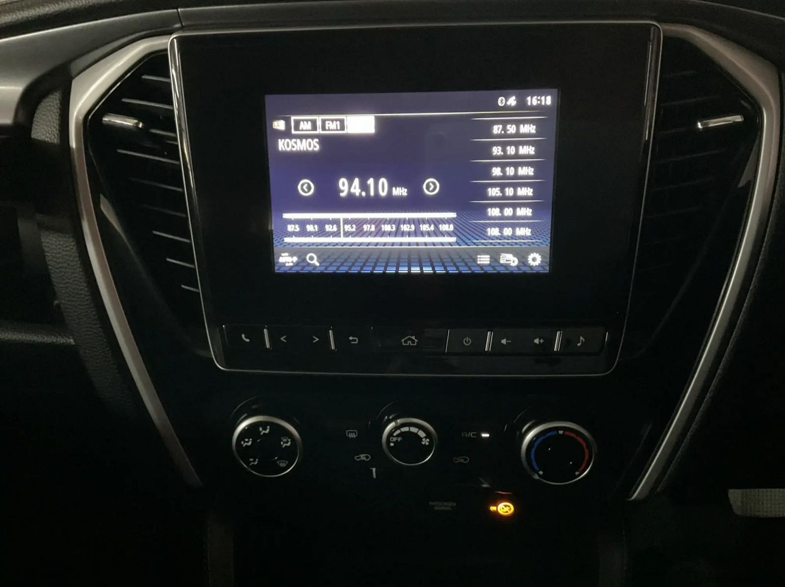 2022 Isuzu MU-X 3.0d LS 4x4 Auto pictures