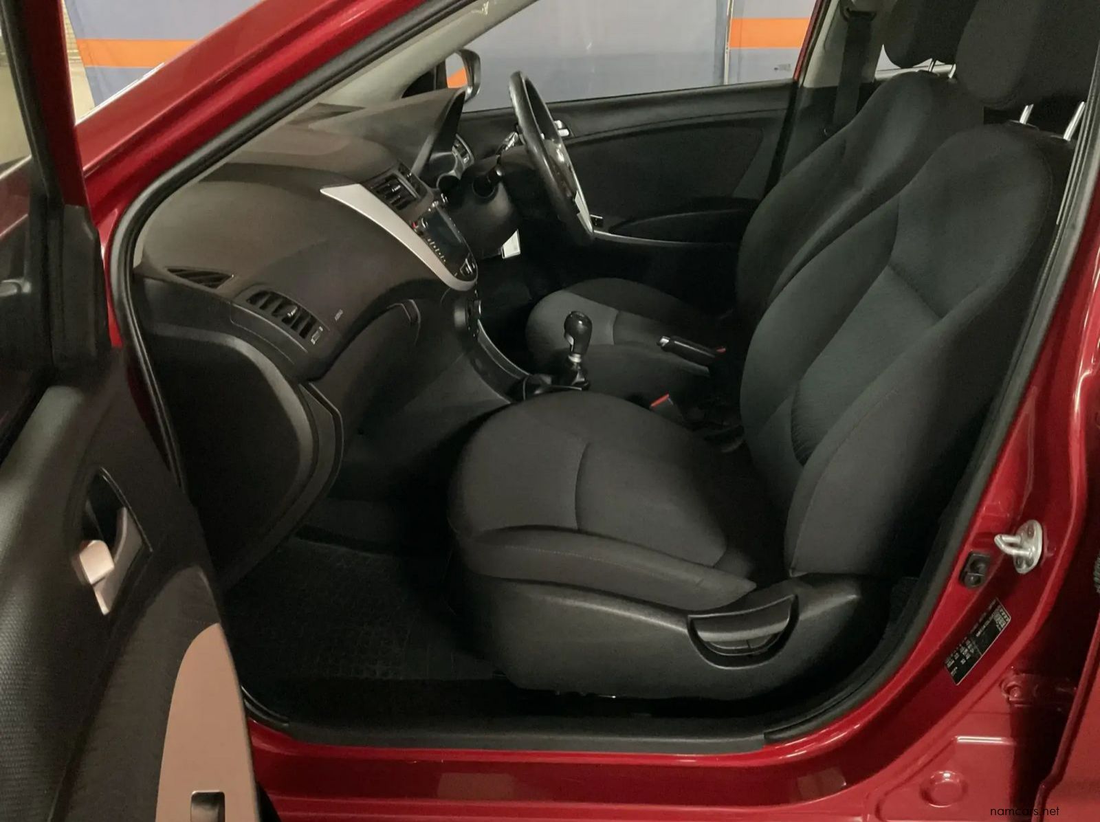 2018 Hyundai Accent 1.6 Gls/fluid pictures