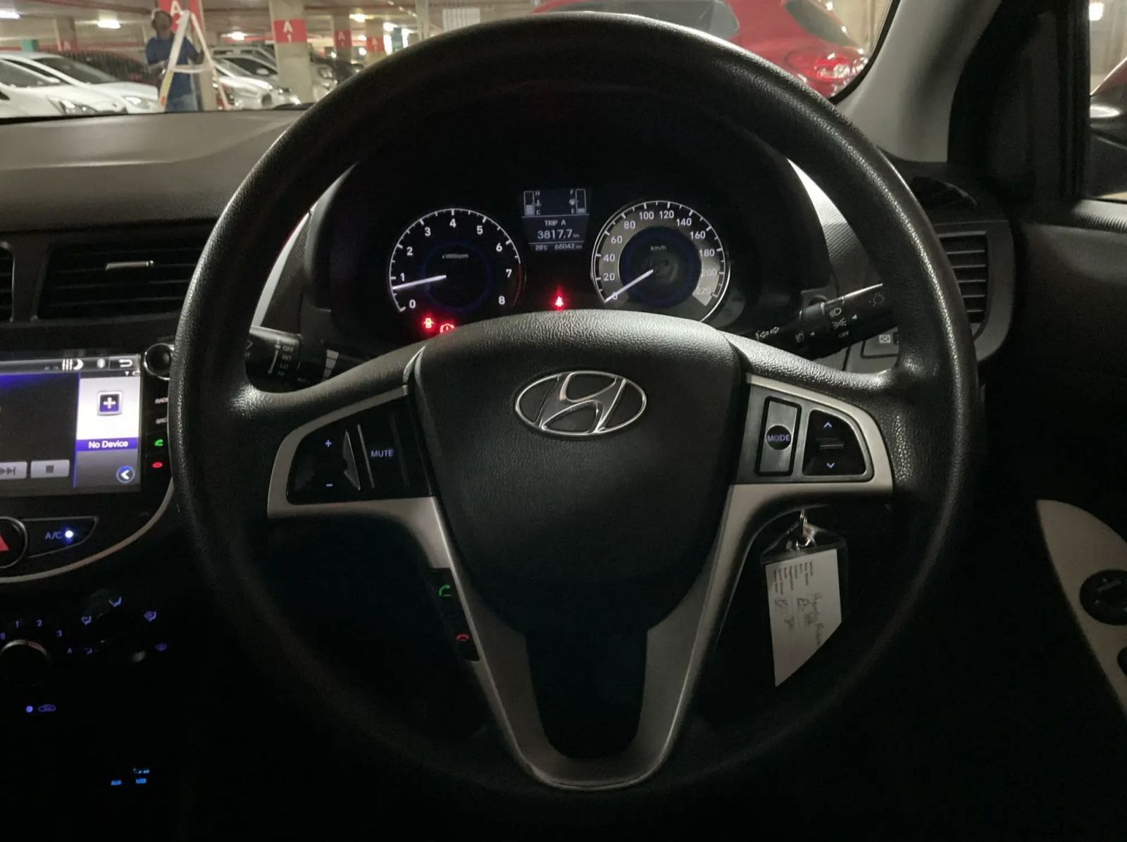 2018 Hyundai Accent 1.6 Gls/fluid pictures