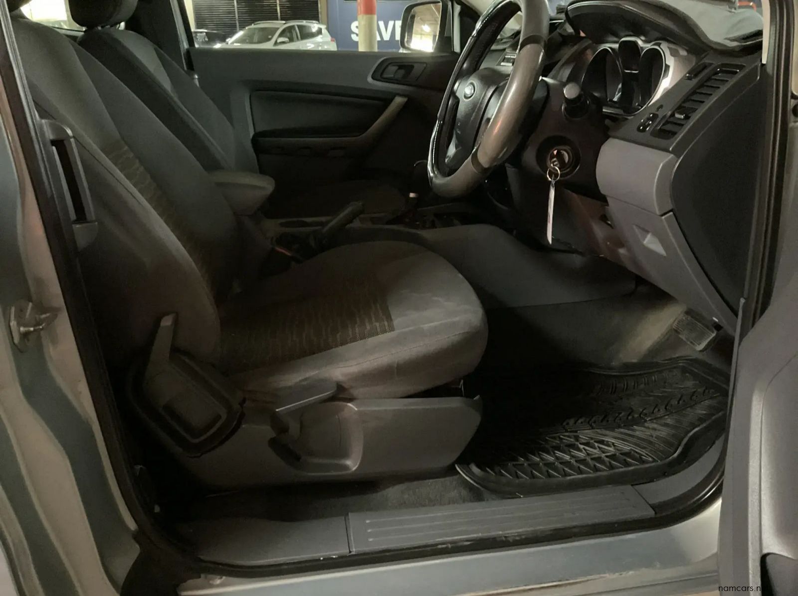 2013 Ford Ranger 3.2tdci XLS 4x4 Auto Pick Up Sup/cab pictures