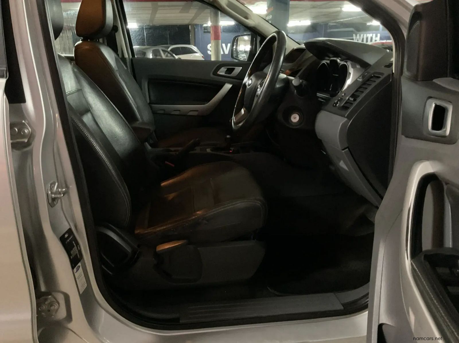 2015 Ford Ranger 3.2tdci XLT 4x4 Auto Pick Up Double Cab pictures