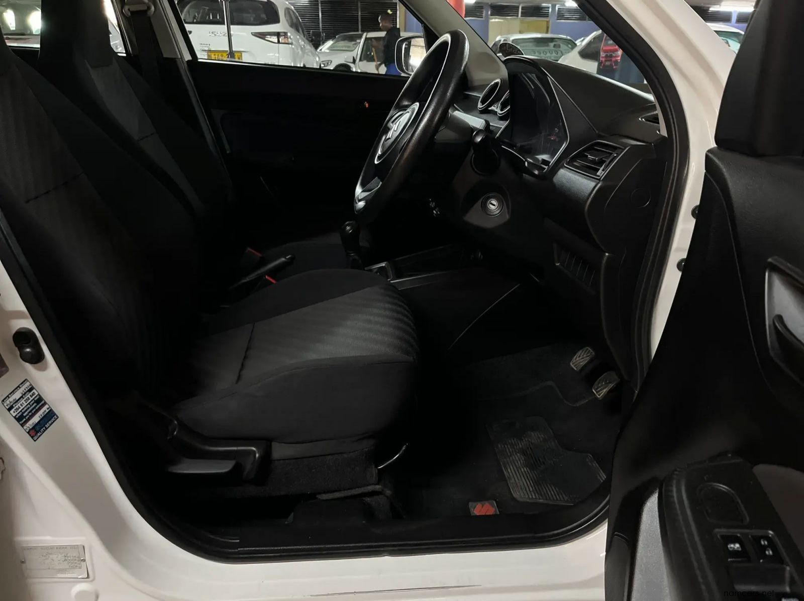 2018 Suzuki Swift 1.2 GA pictures