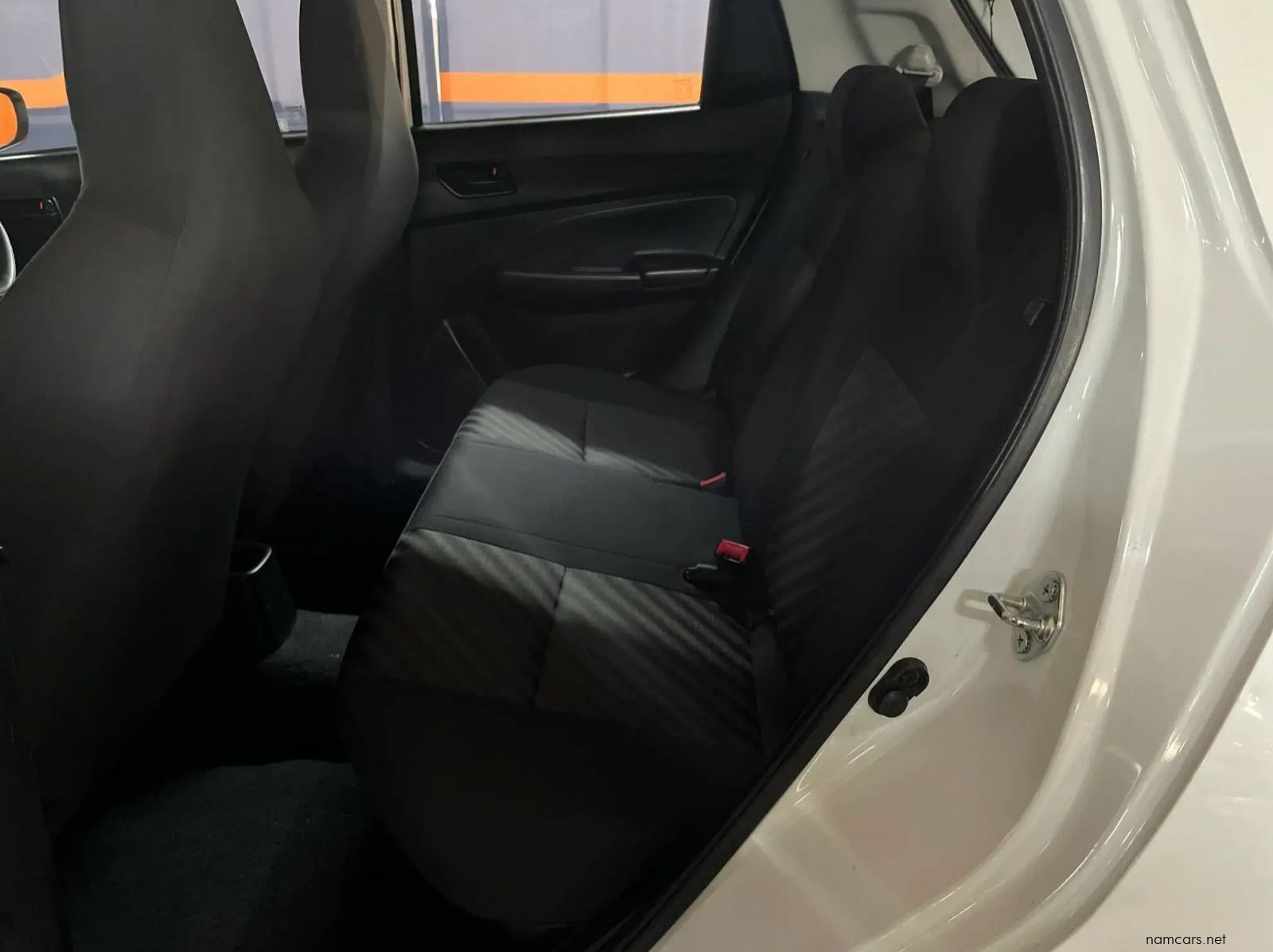 2018 Suzuki Swift 1.2 GA pictures