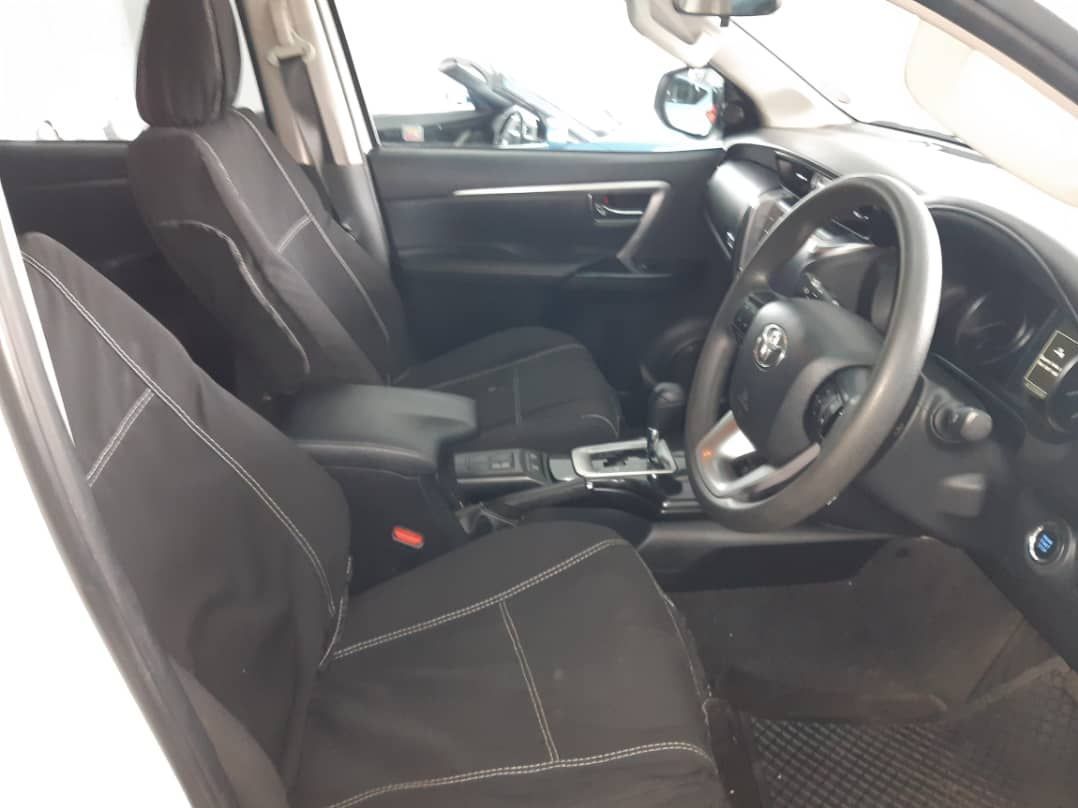 2021 Toyota Fortuner 2.4 GD-6 4x2 Auto photo