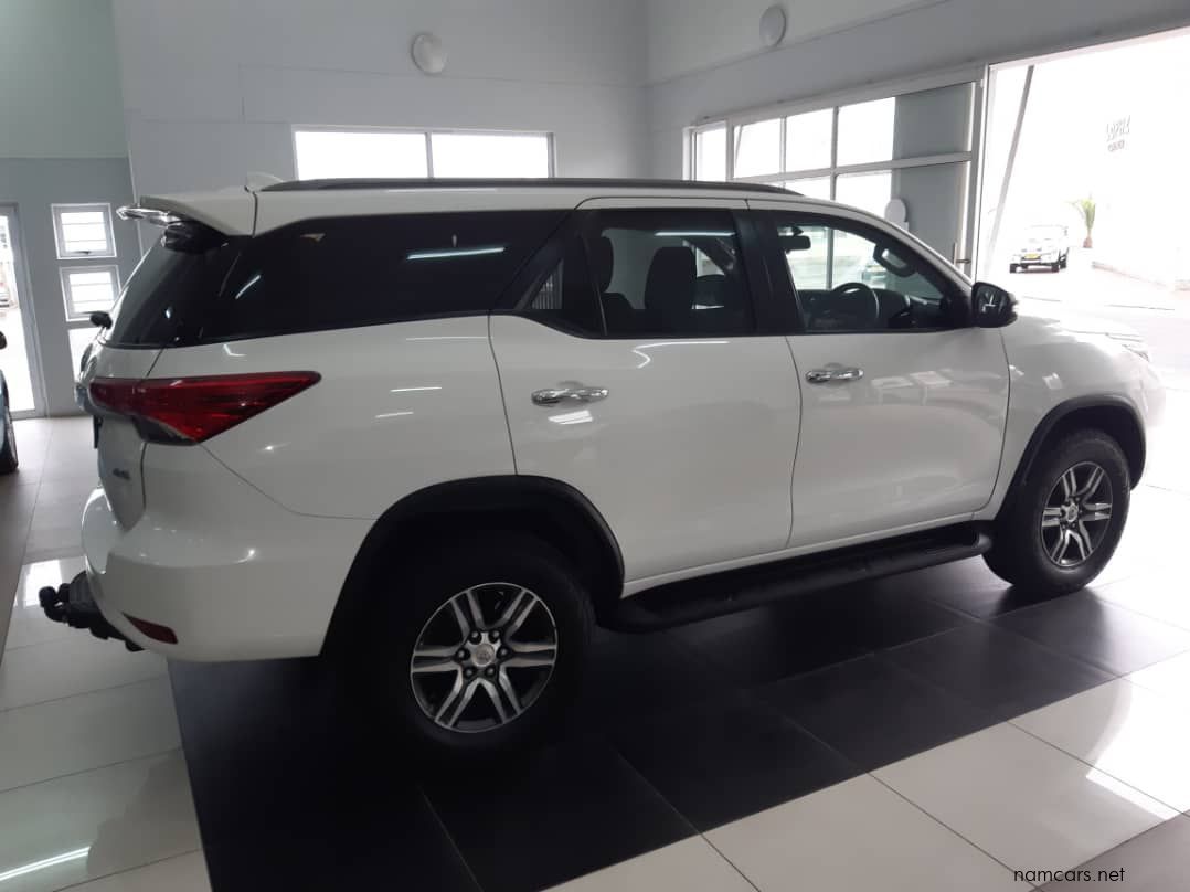 2021 Toyota Fortuner 2.4 GD-6 4x2 Auto photo