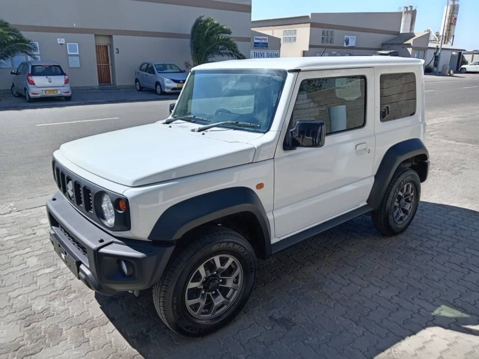 2022 Suzuki Jimny 1.5 GLX Auto photo
