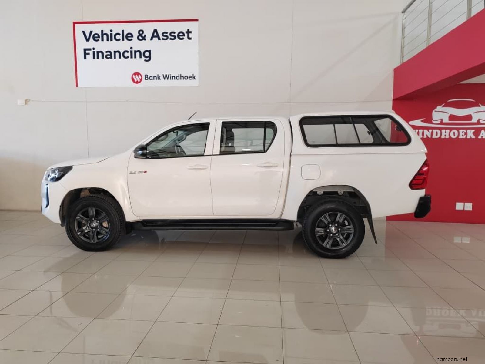 2024 Toyota Hilux 2.4GD6 DC 4x4 AT photo