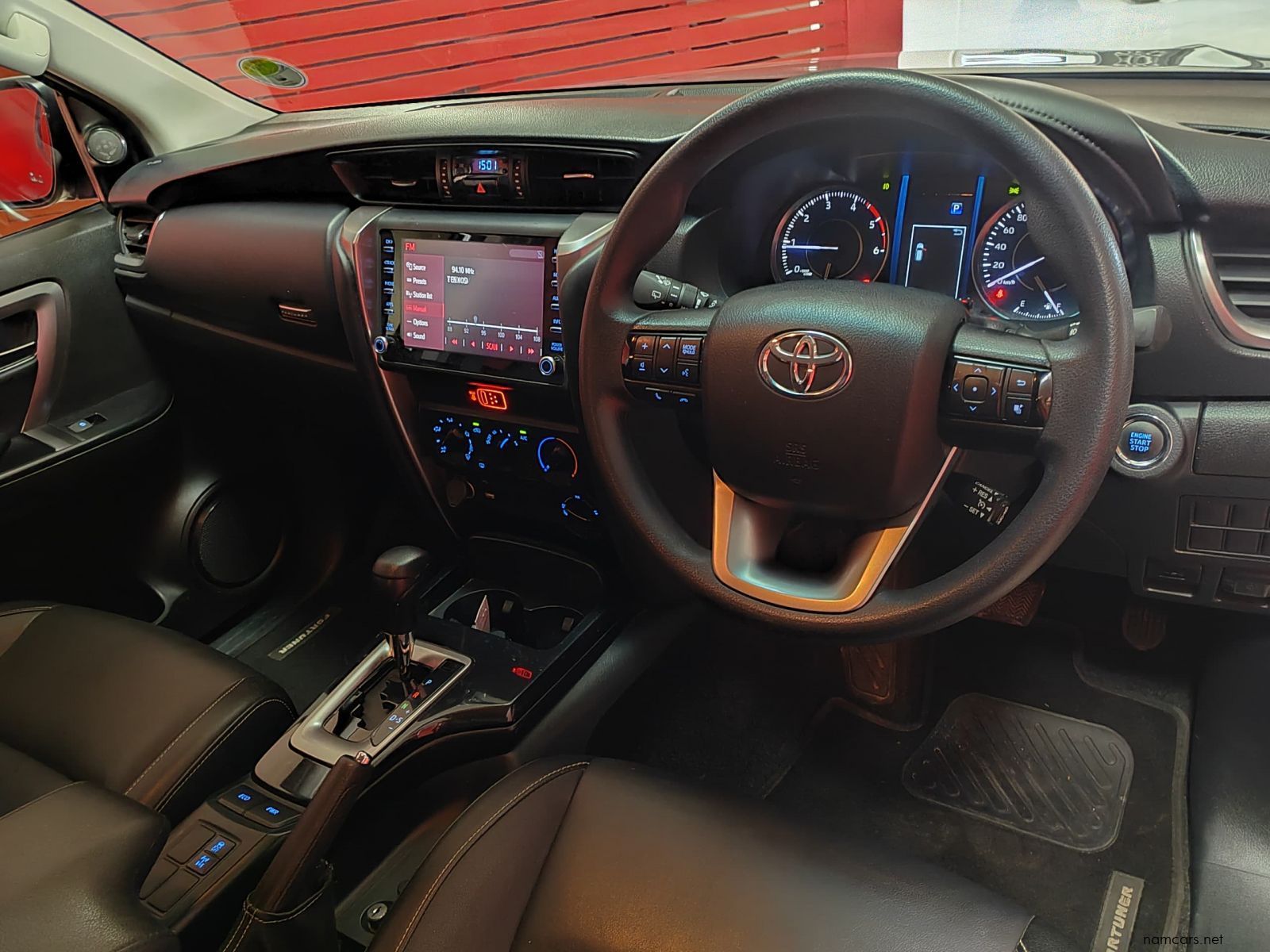 2024 Toyota Fortuner 2.4 GD6 4X4 AT photo