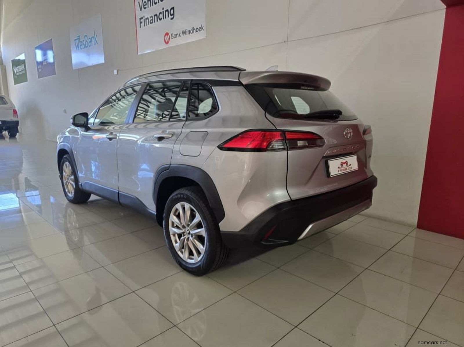 2024 Toyota Corolla Cross 1.8 XS AT pictures