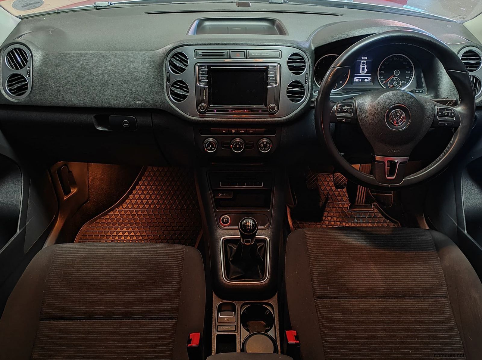 2016 Volkswagen Tiguan 1.4 TSI (118kw) Bluemotion Trend-Fun pictures