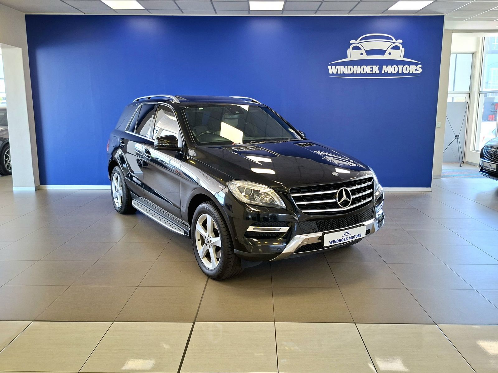 2014 Mercedes-Benz ML400 4Matic Automatic photo