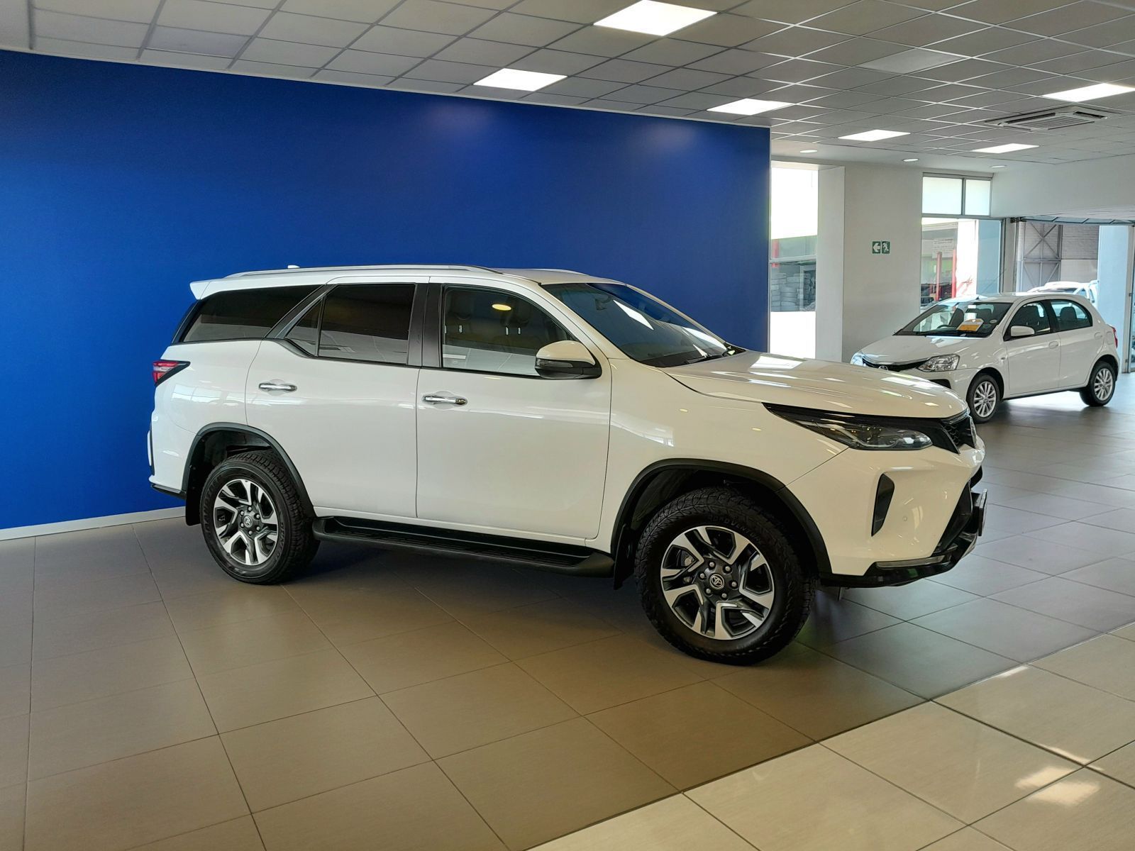 2025 Toyota Fortuner 2.4GD-6 4x4 Automatic Facelift photo